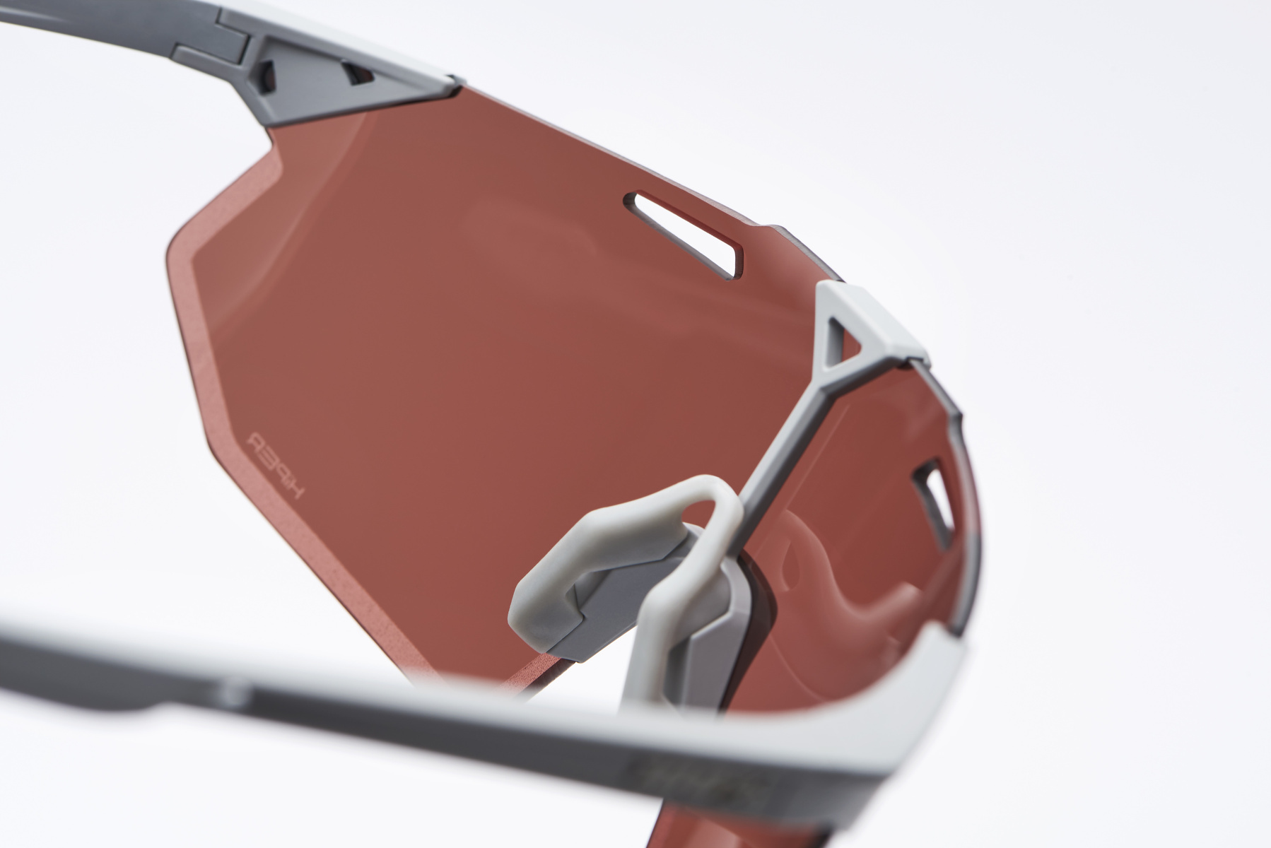 Купить Спортивные очки 100% Hypercraft SQ / Matte Stone Grey / HiPER Crimson Silver Mirror Lens, 60001-00001 7ft.ru в интернет магазине Семь Футов