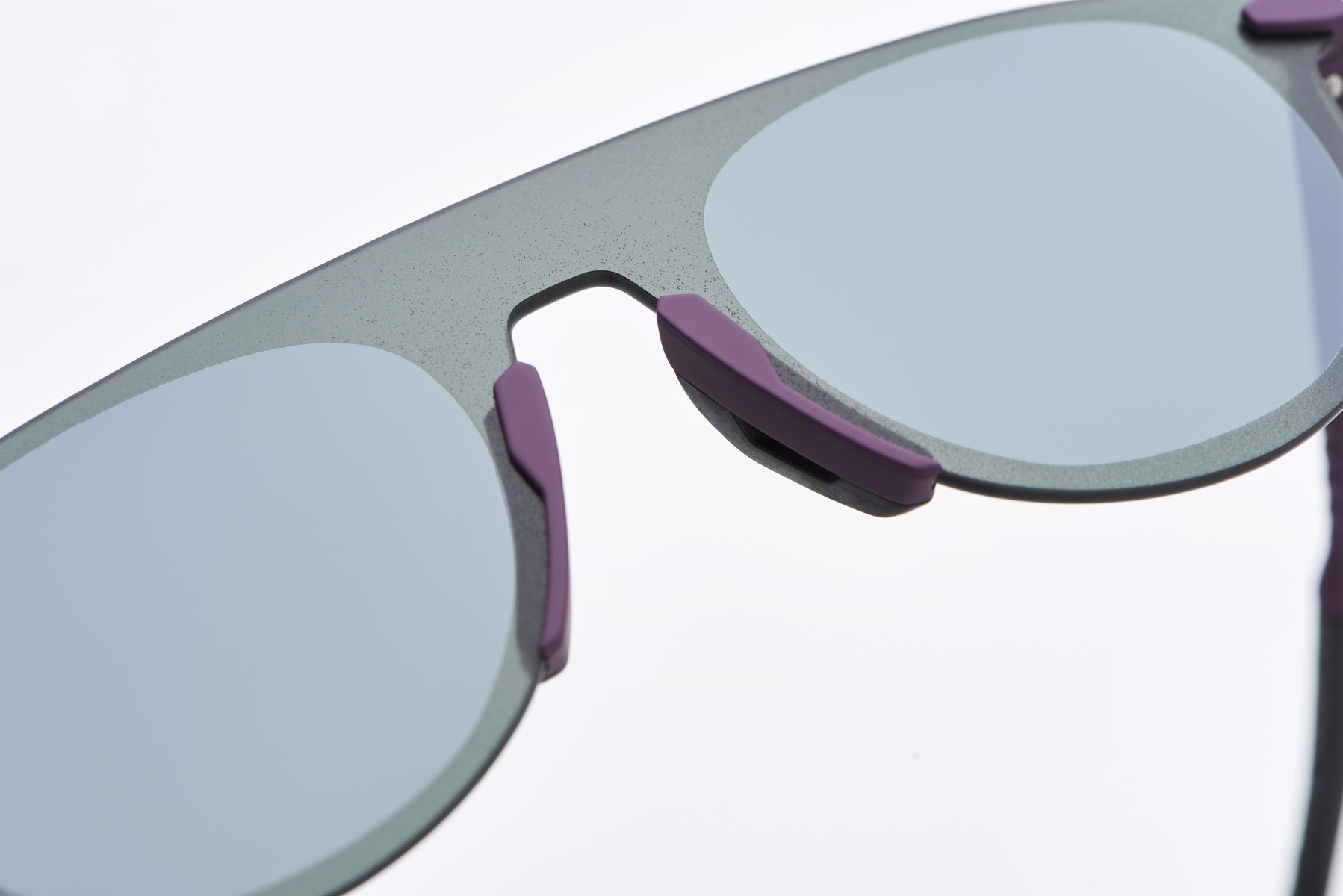 Купить Спортивные очки 100% LEGERE COIL Soft Tact Deep Purple - Black Mirror Lens, 60055-00004 7ft.ru в интернет магазине Семь Футов