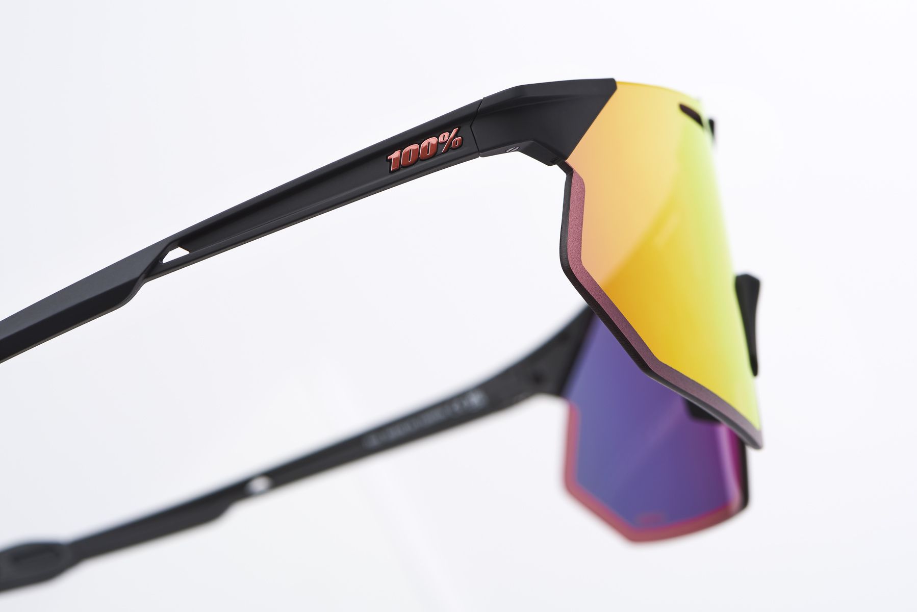 Купить Спортивные очки 100% HYPERCRAFT SQ Soft Tact Black - HiPER Red Mirror Lens, 60001-00003 7ft.ru в интернет магазине Семь Футов