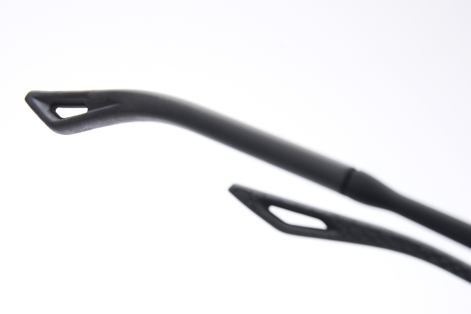 Купить Спортивные очки 100% LEGERE TRAP Soft Tact Black - HiPER Blue Mirror Lens, 60056-00002 7ft.ru в интернет магазине Семь Футов