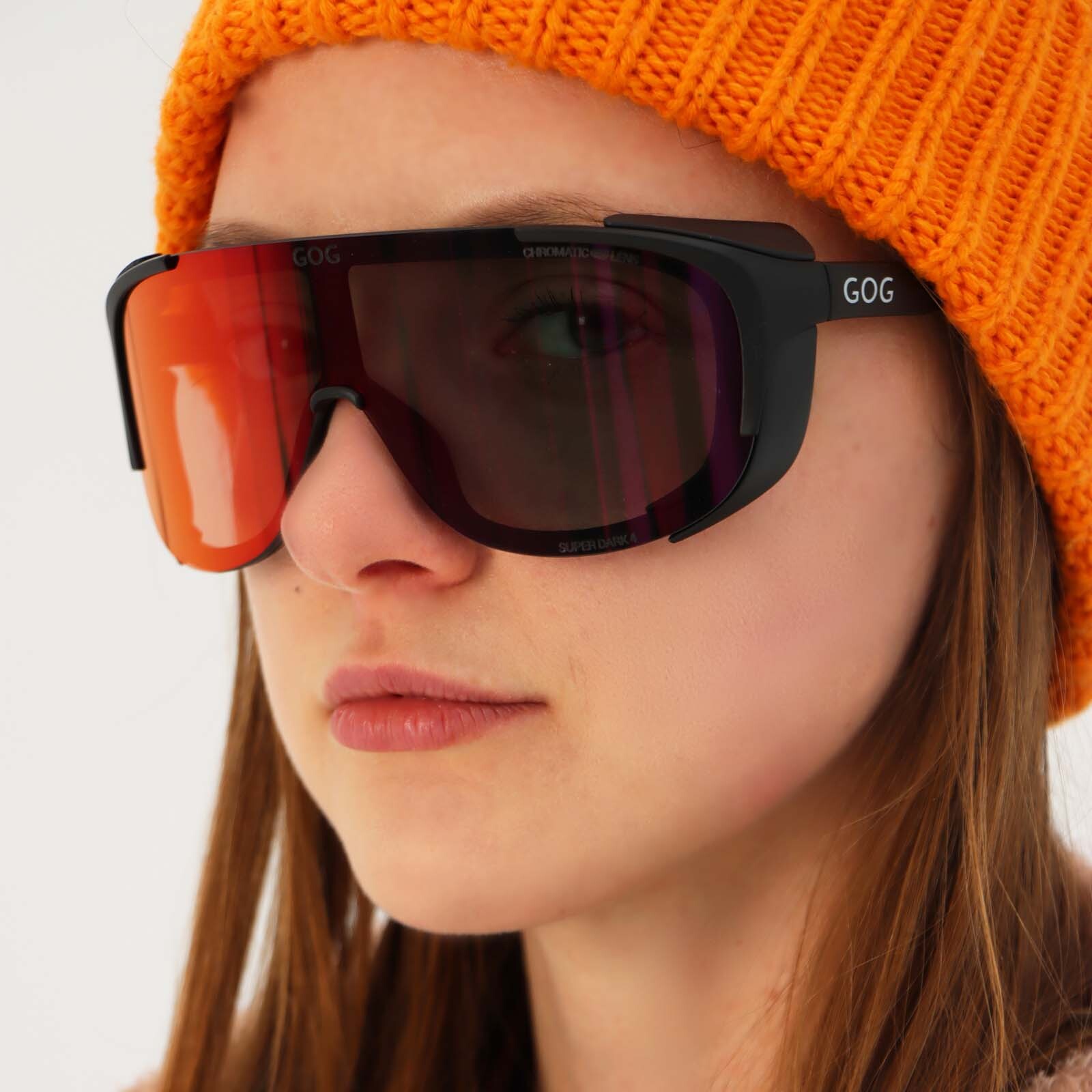 Купить Спортивные очки GOG Tatra / Matt Black / Photochromic Red Lens, e492-1c 7ft.ru в интернет магазине Семь Футов