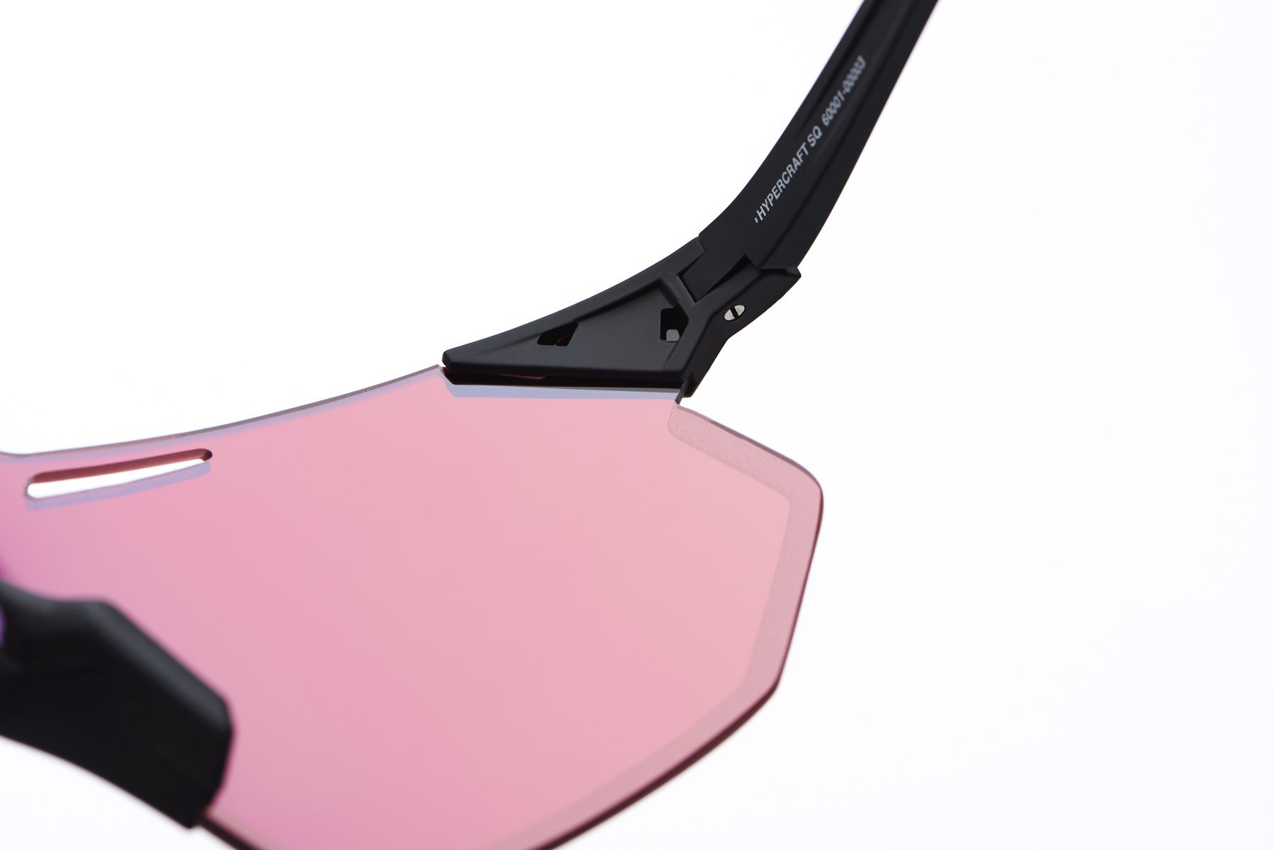 Купить Спортивные очки 100% HYPERCRAFT SQ Soft Tact Black - HiPER Red Mirror Lens, 60001-00003 7ft.ru в интернет магазине Семь Футов