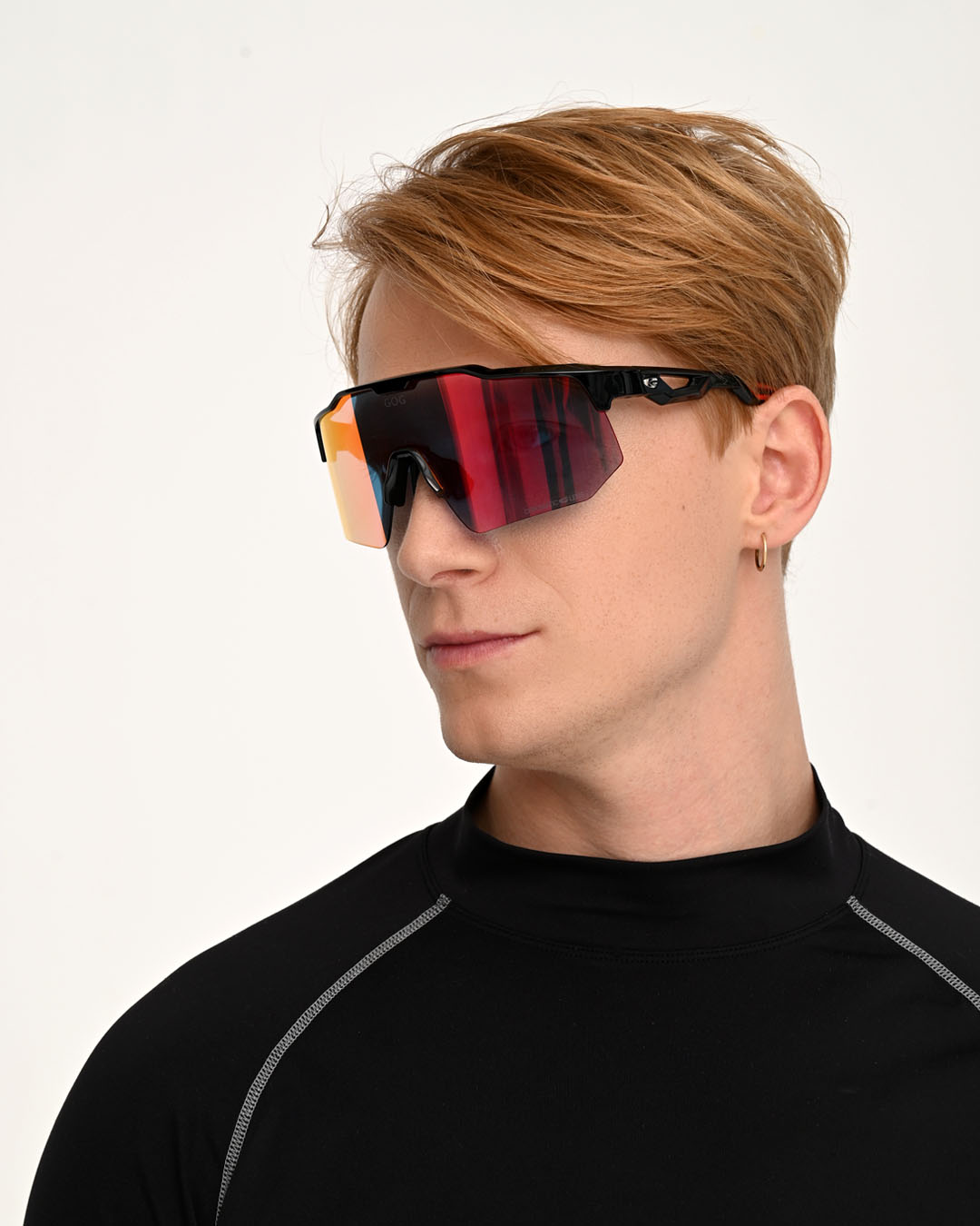 Купить Спортивные очки GOG Loki / Black/Red / Photochromic Reflex Red, e606-4c 7ft.ru в интернет магазине Семь Футов