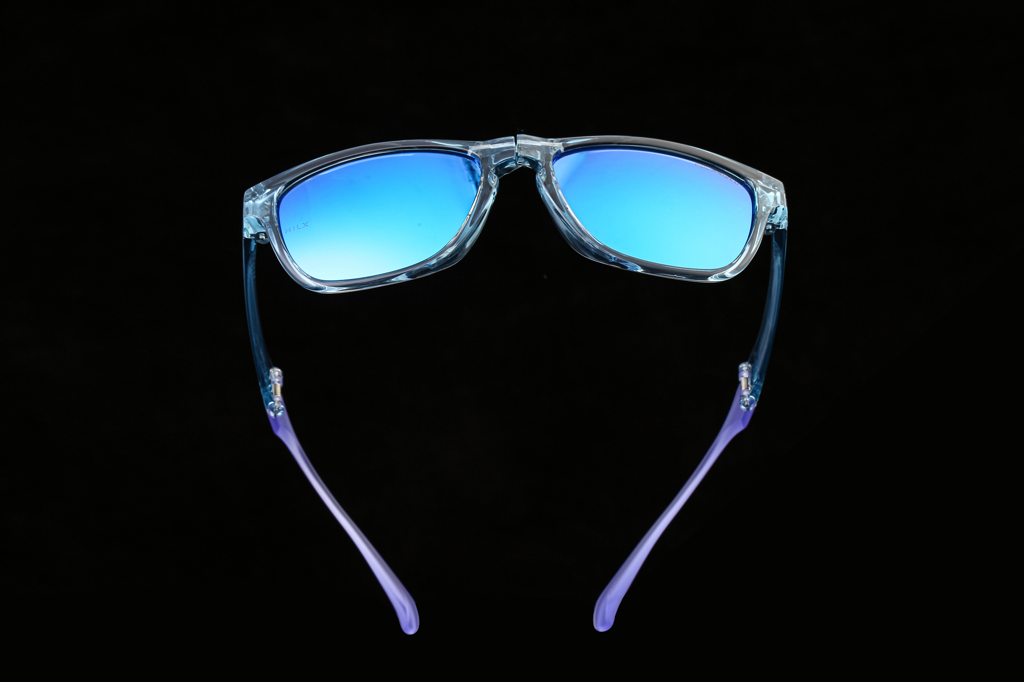 Купить Спортивные очки HILX Unfold Shiny Crystal Green / Blue Polarized Lens, huf01611-ufbl12 7ft.ru в интернет магазине Семь Футов