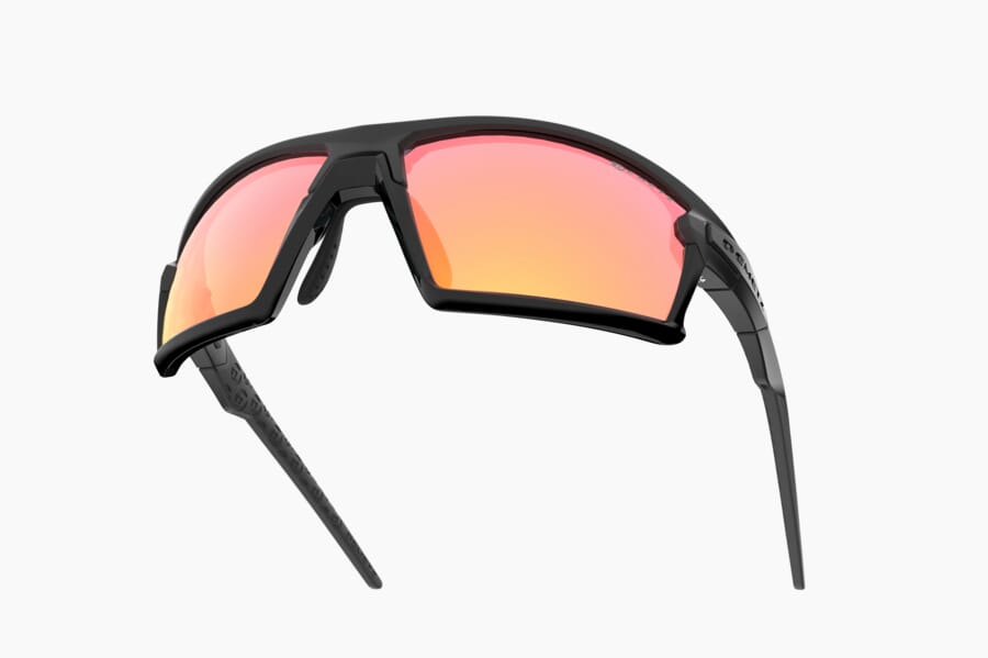 Купить Спортивные очки Demetz Mud / Mat Black / Shiny Black 67-16 Turquoise Photochromic With Red Revo Cat.1 to 3, mud5101p867 7ft.ru в интернет магазине Семь Футов