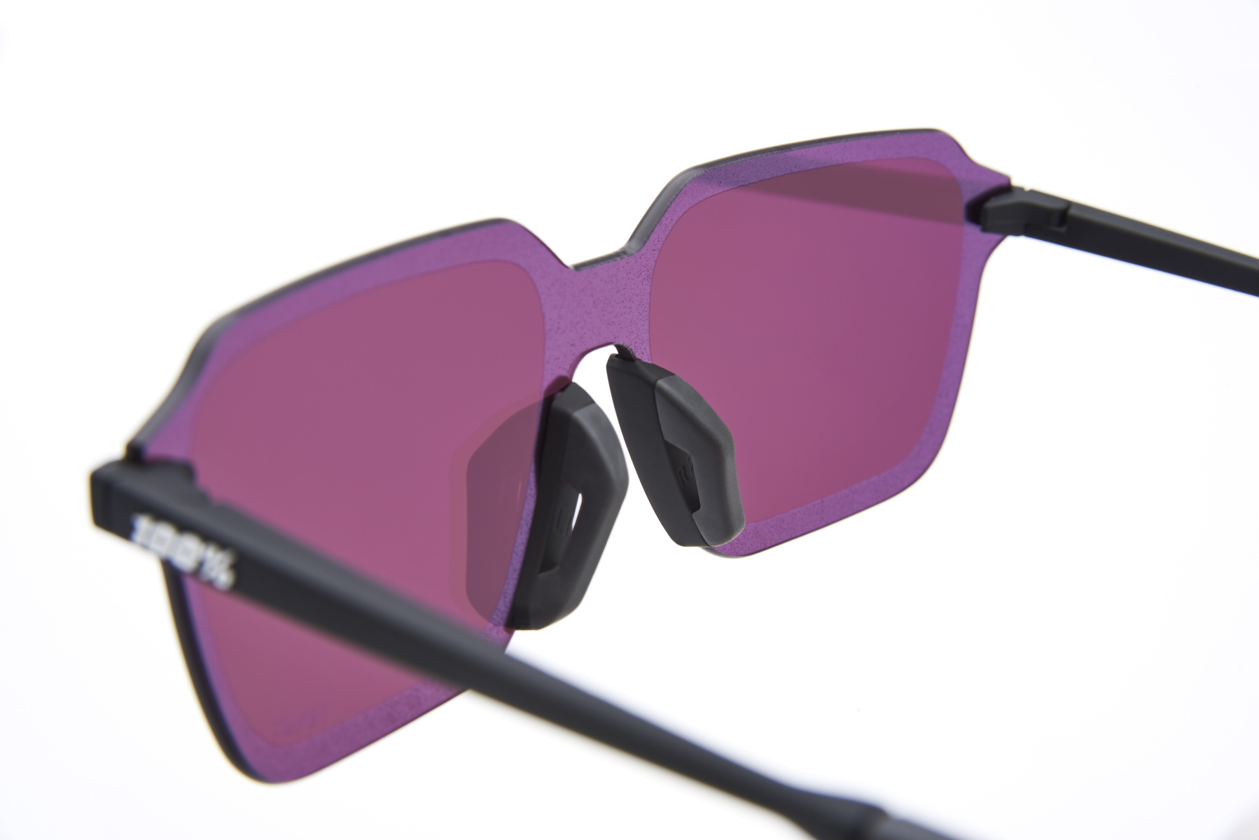 Купить Спортивные очки 100% LEGERE TRAP Soft Tact Black - HiPER Blue Mirror Lens, 60056-00002 7ft.ru в интернет магазине Семь Футов