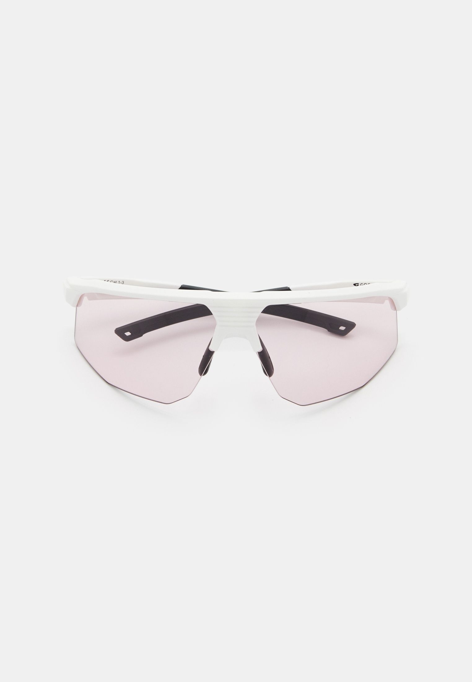 Купить Спортивные очки с диоптриями GOG Kilo / White-Black / Photochromic Pink-Smoke Lens, rx-e550-2r 7ft.ru в интернет магазине Семь Футов