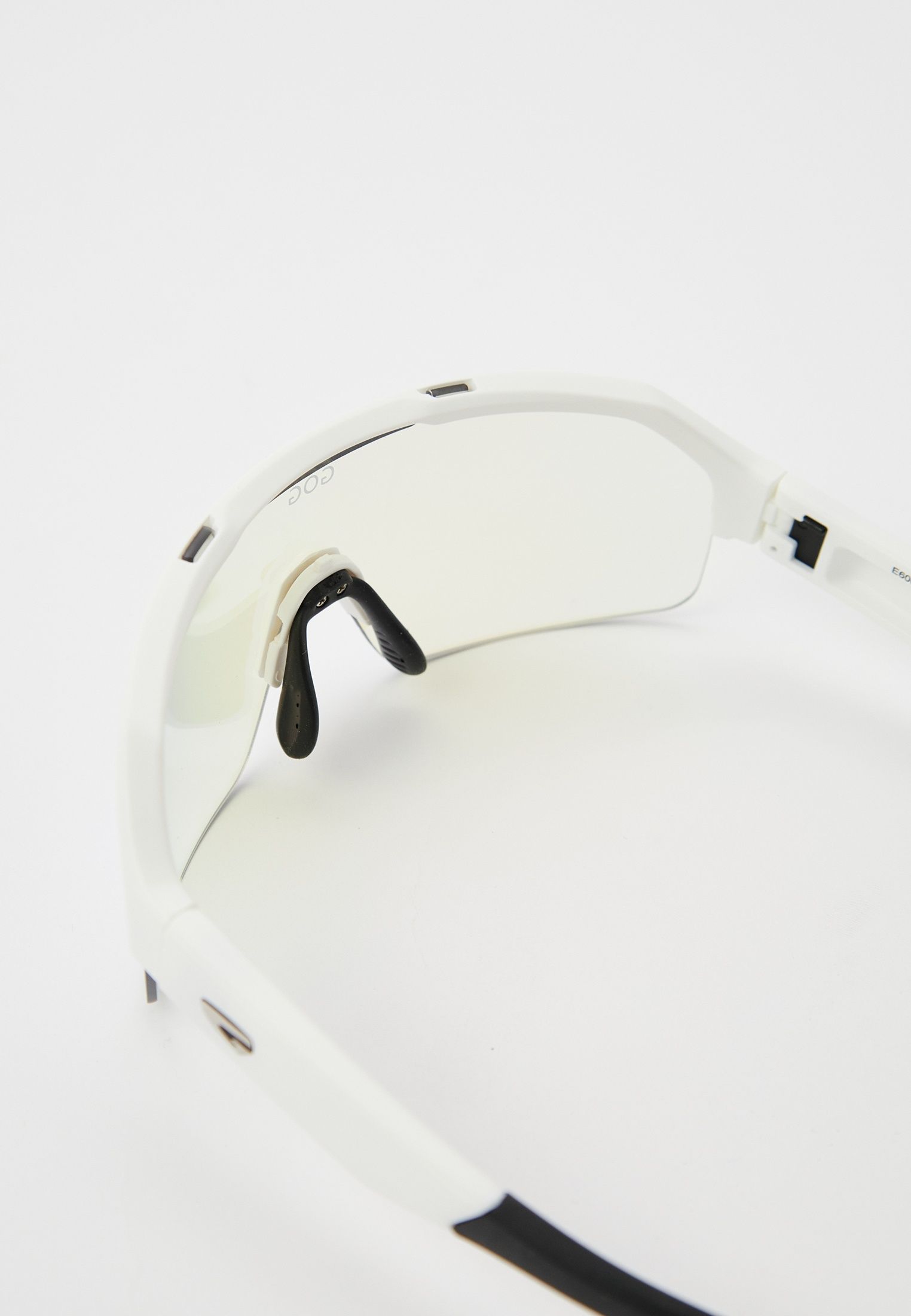 Купить Спортивные очки с диоптриями GOG Thor C / Matt White-Black / Photochromic Blue Lens, rx-e600-4cr 7ft.ru в интернет магазине Семь Футов