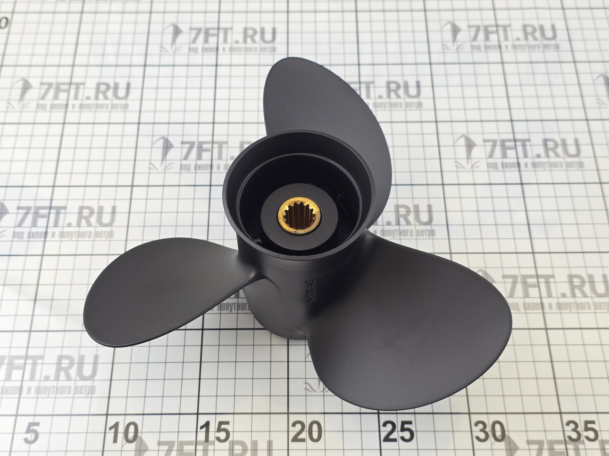Купить Винт гребной трёхлопастной Solas Amita 3 5111-093-13 Ø234,95мм(9,25") шаг 13" правостороннее вращение из алюминия с резиновой втулкой для лодочных моторов Mercury/Mariner/Tohatsu/Nissan 9,9-20л.с. 7ft.ru в интернет магазине Семь Футов