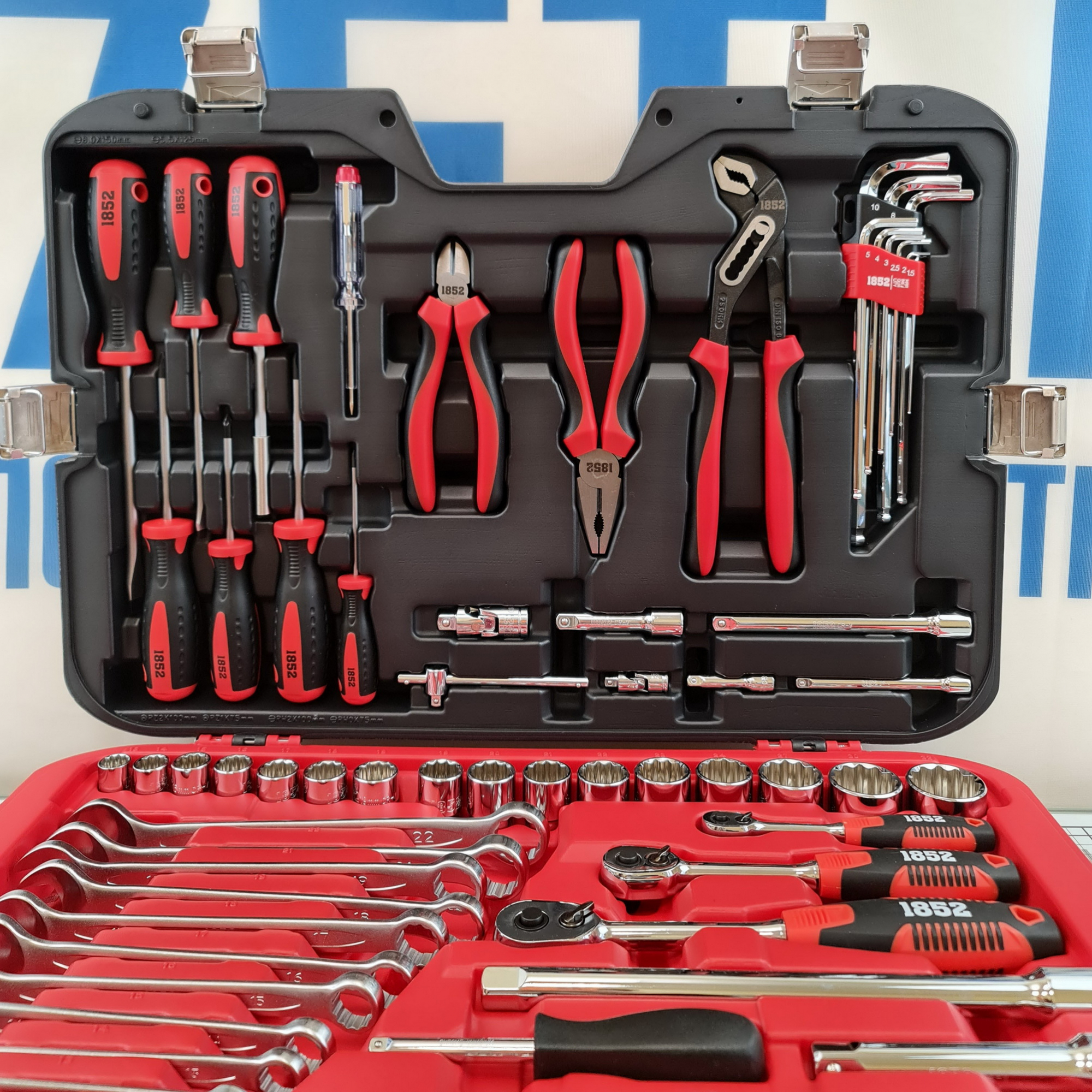 Комплект штука. Алмазный диск для dremel отрезной мини. Набор инструментов elti ts-94m. Кондитерский набор ryp143-11. Комплект штука.