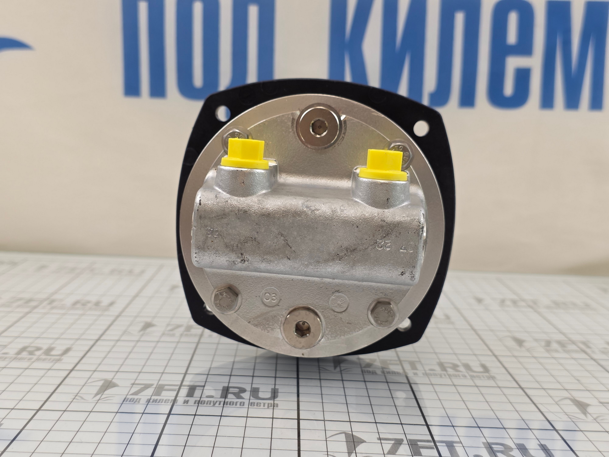 Купить Помпа/насос гидравлический Lecomble&Schmitt 35HB 2201105 35см3/об для рулевого колеса до Ø520мм с обратным клапаном 7ft.ru в интернет магазине Семь Футов