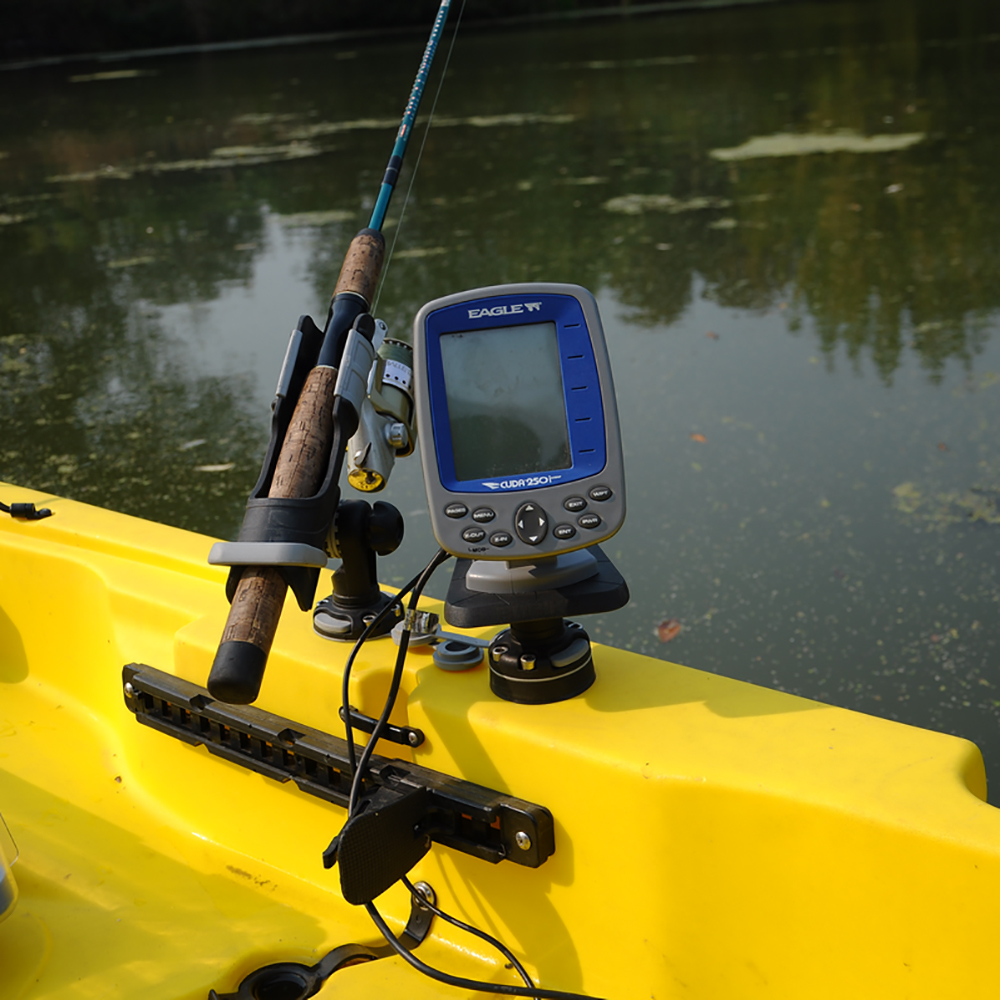 Как правильно пользоваться эхолотом на рыбалке. Столик для эхолота Lowrance. Эхолот ex001для рыбалки с берега. Лучшие эхолоты для рыбалки с лодки 2019. Крепление эхолота Lowrance на лодку ПВХ.