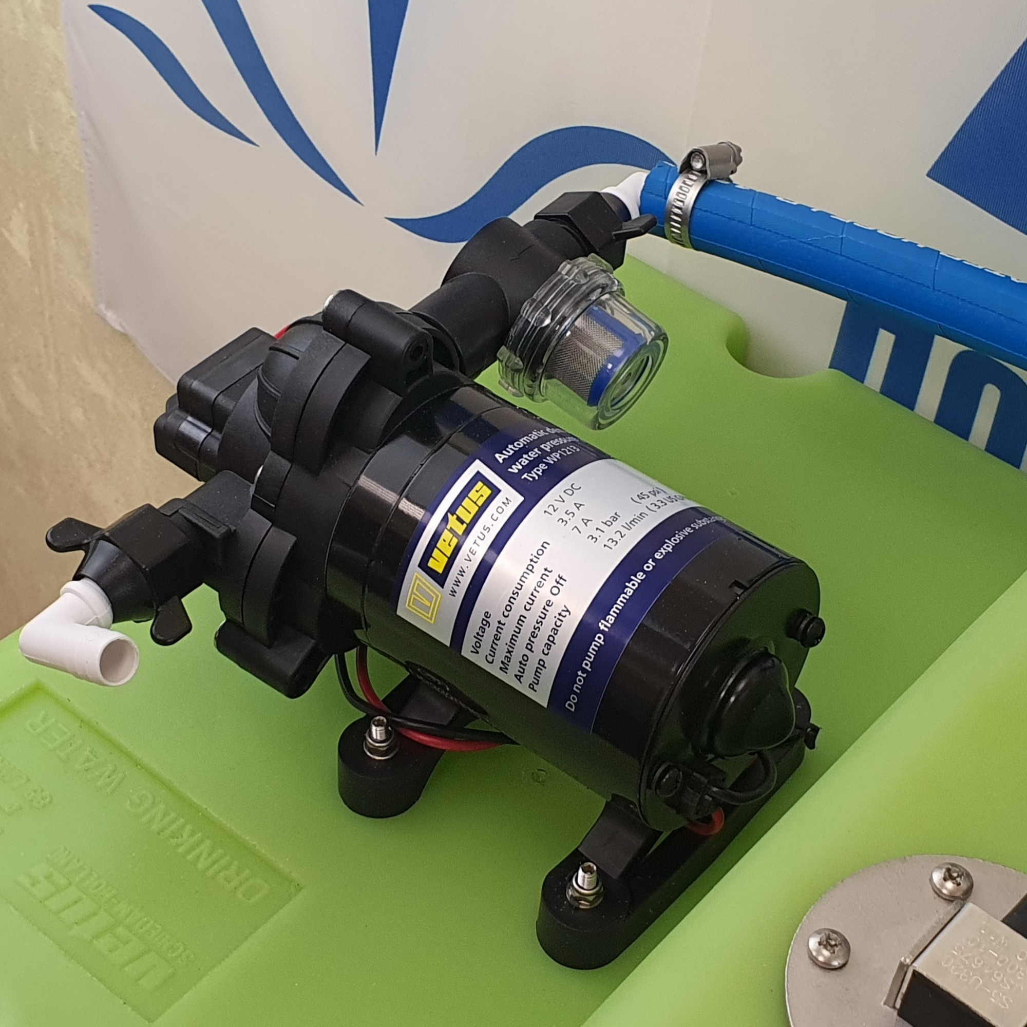 Компактная система обратного осмоса. Водокомфорт главное здание. Osmos 75g. Аква панна 1,5 л. Comfort vaporesse.