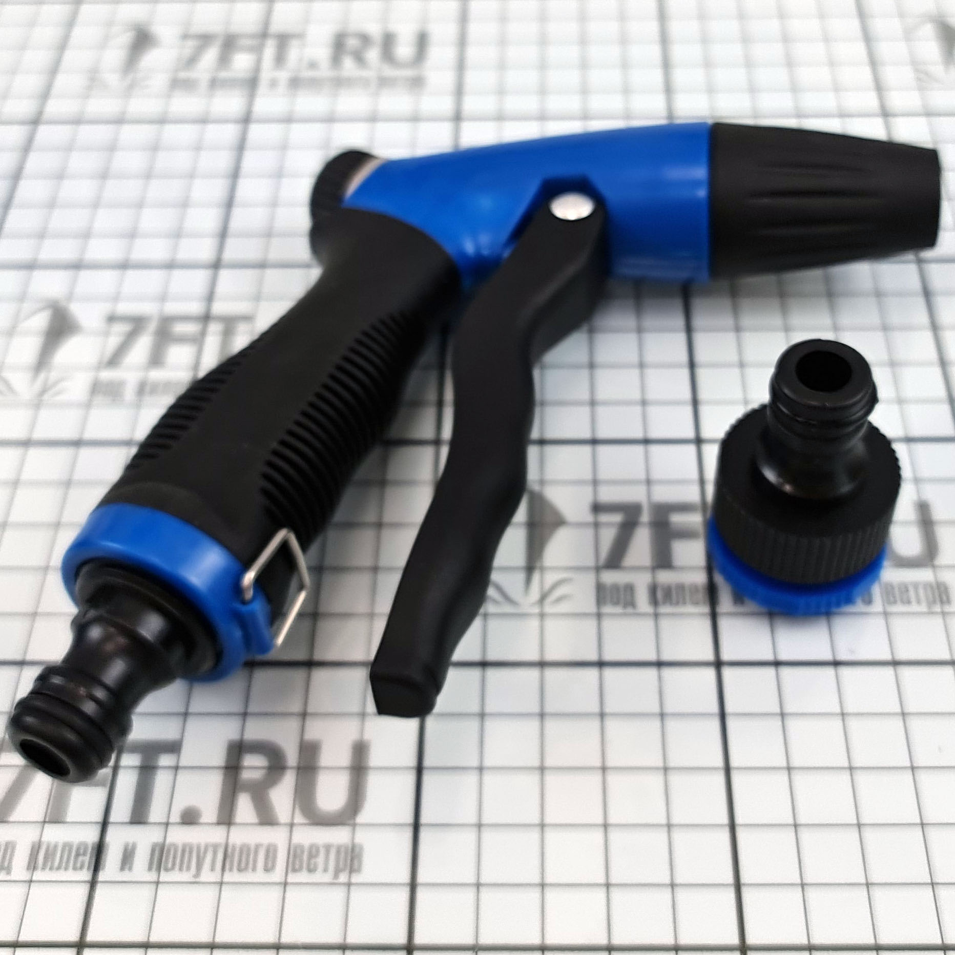 Купить Складывающийся шланг для мытья палубы из ЭВА с фитингами и распылителем 4,5 м, Osculati 36.464.39 7ft.ru в интернет магазине Семь Футов