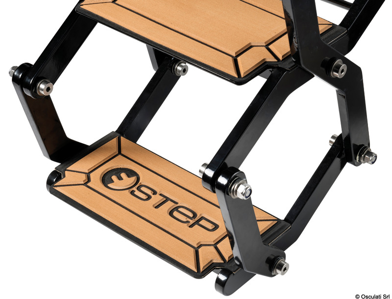 Купить E-STEP 24V 4 steps electric ladder, Osculati 49.571.04 7ft.ru в интернет магазине Семь Футов