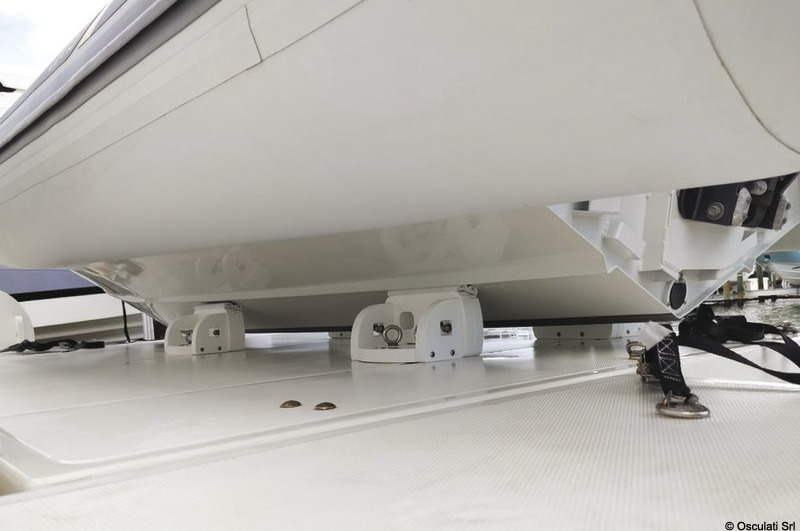 Купить Съемные опоры для тендера New Gen. VersaChock, Osculati 22.504.04 7ft.ru в интернет магазине Семь Футов