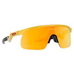 Oakley OJ9010-0823 Resistor Prizm Молодежные солнцезащитные очки Olympic Gold Prizm 24K/CAT3