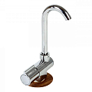 Водопроводный кран с поворотным изливом