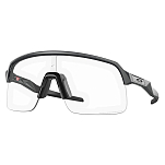 Oakley OO9463-4539 Sutro Lite Солнцезащитные Очки Фотохромные Matte Carbon Clear Photochromic/CAT1-2