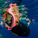 Купить Маска полнолицевая для подводного плавания OceanReef ARIA QR+ OR019013 S/M розовый с креплением для камеры 7ft.ru в интернет магазине Семь Футов