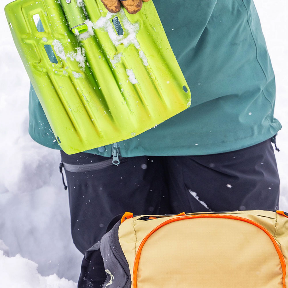 Купить Лопата BCA Dozer 1T UL Green, OS OEM: 23F6001.1.1.1SIZ в интернет магазине Семь Футов