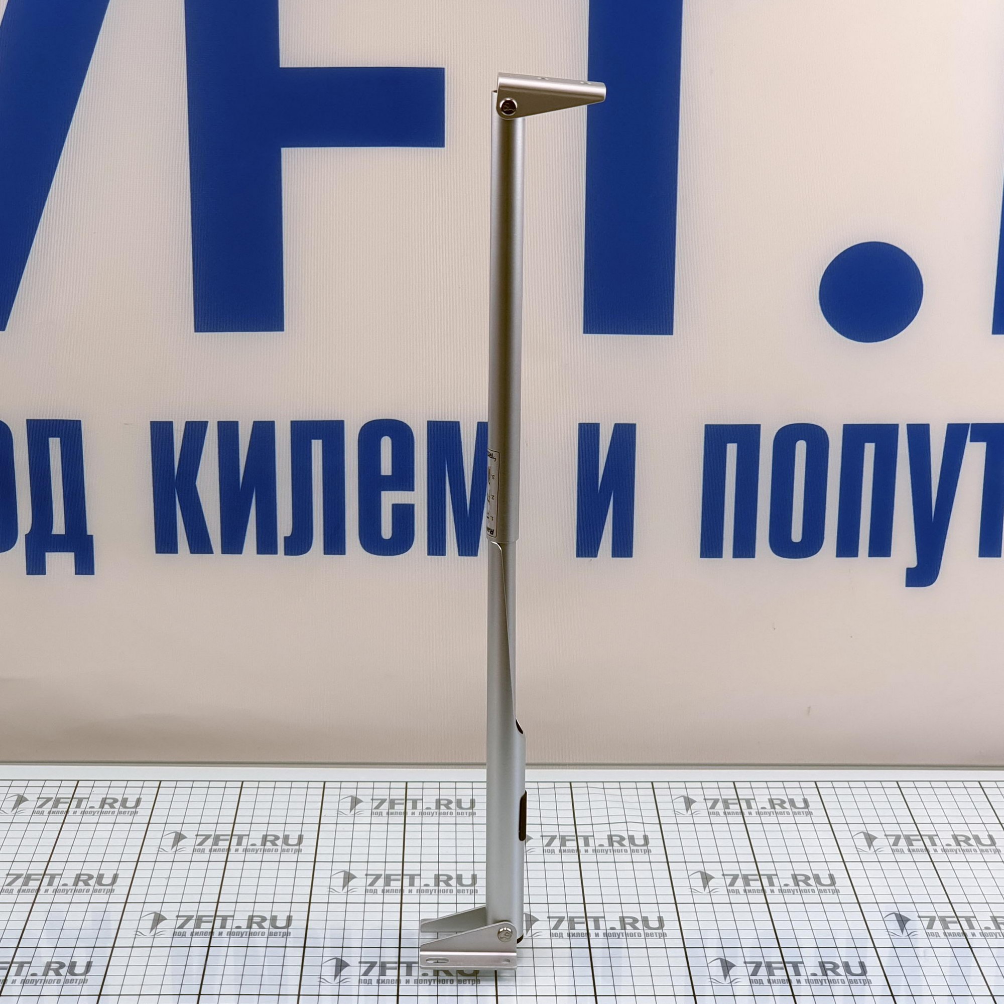 Купить Кронштейн телескопический из анодированного алюминия Roca Rakego 384520 392 мм 30 - 60 кг 7ft.ru в интернет магазине Семь Футов