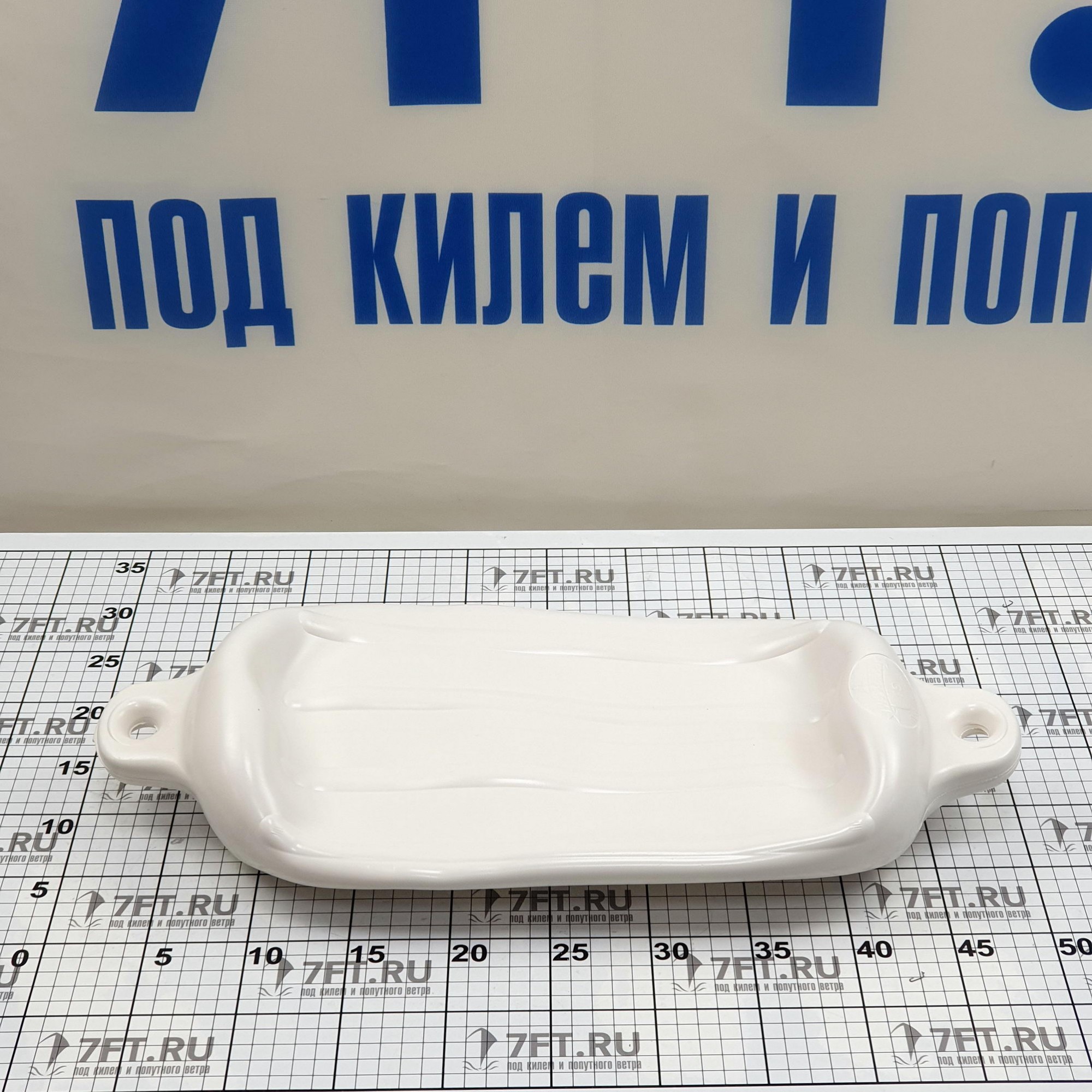 Купить Кранец ребристый из виниловой пластмассы Polyform G3 G-3/02 145 x 515 мм белый 7ft.ru в интернет магазине Семь Футов