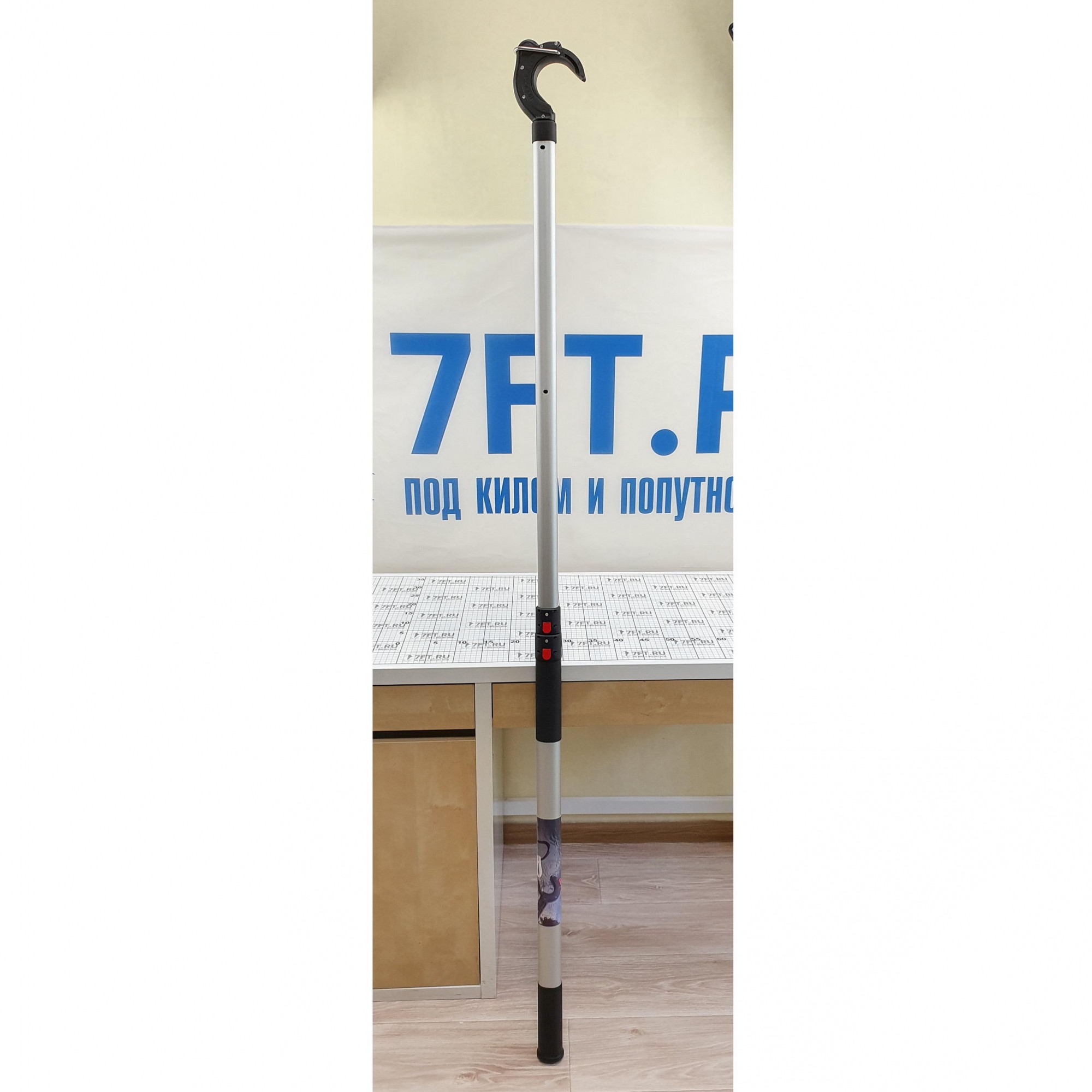 Купить Крюк швартовый для буёв Robship 7080218 Hook&Moor М60 2.5 102-250cм крюк Ø60мм телескопическое древко 3 секции из алюминия 7ft.ru в интернет магазине Семь Футов