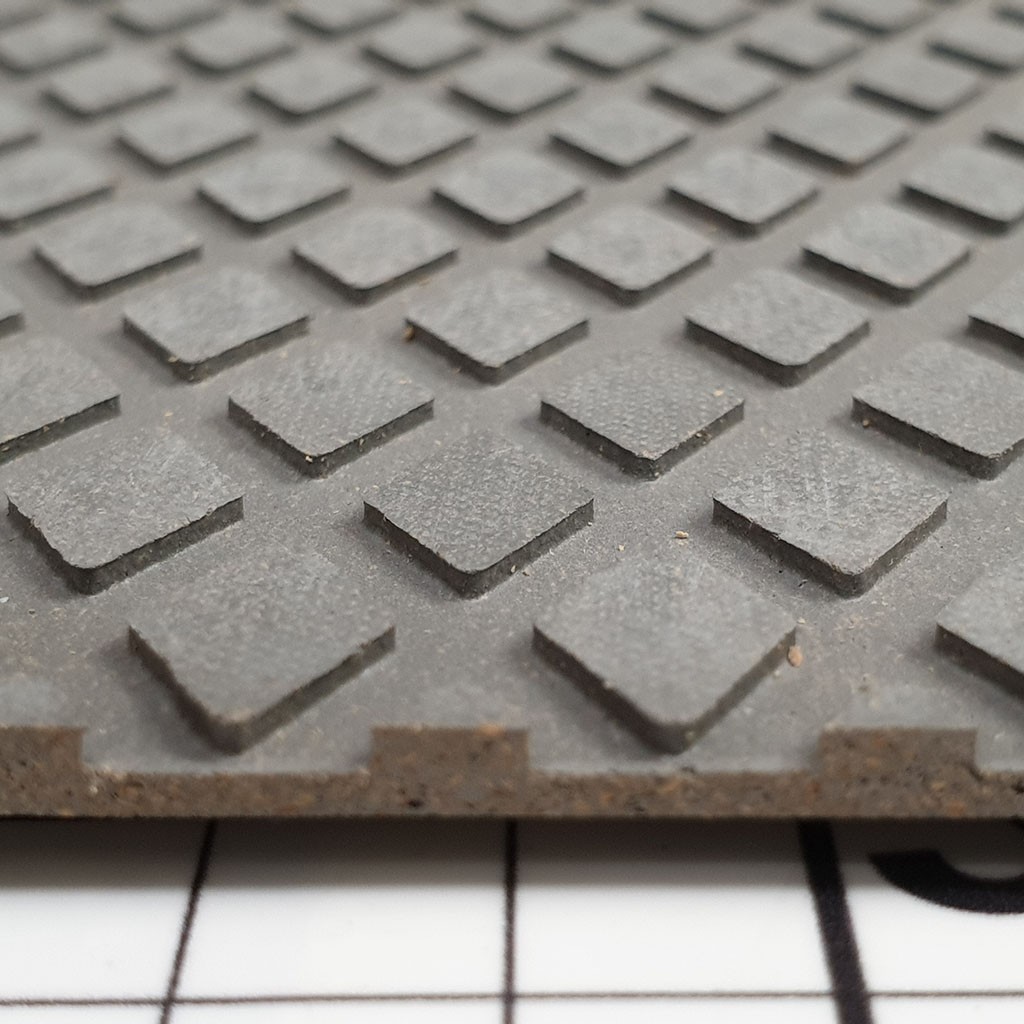 Купить Лист серый крупнозернистый Treadmaster M-Original Diamond TU-008347 1200 x 900 х 3 мм 7ft.ru в интернет магазине Семь Футов