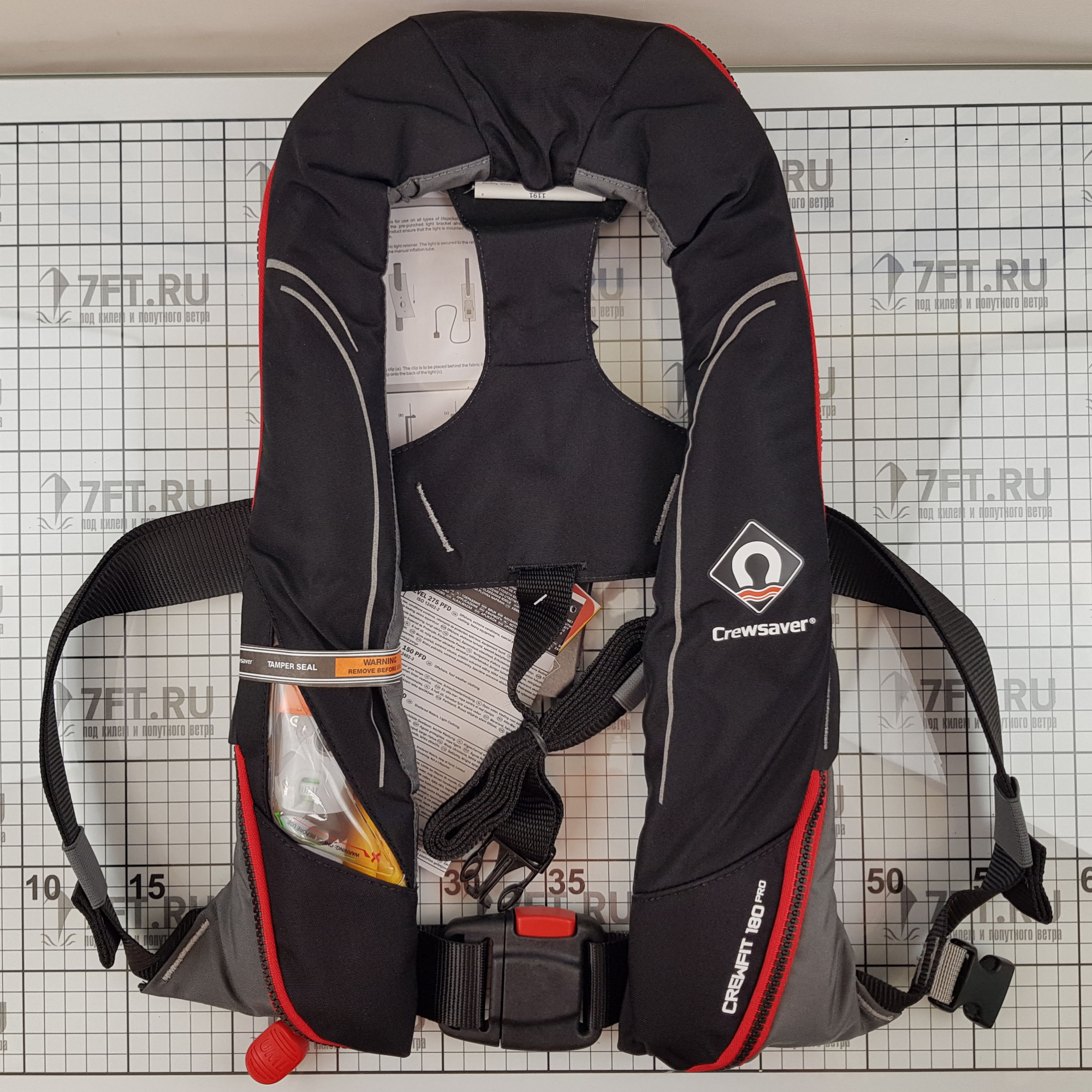 Купить Надувной спасательный жилет CrewSaver Crewfit 180N Pro 9020BRA чёрный/красный с автоматическим пусковым механизмом 7ft.ru в интернет магазине Семь Футов