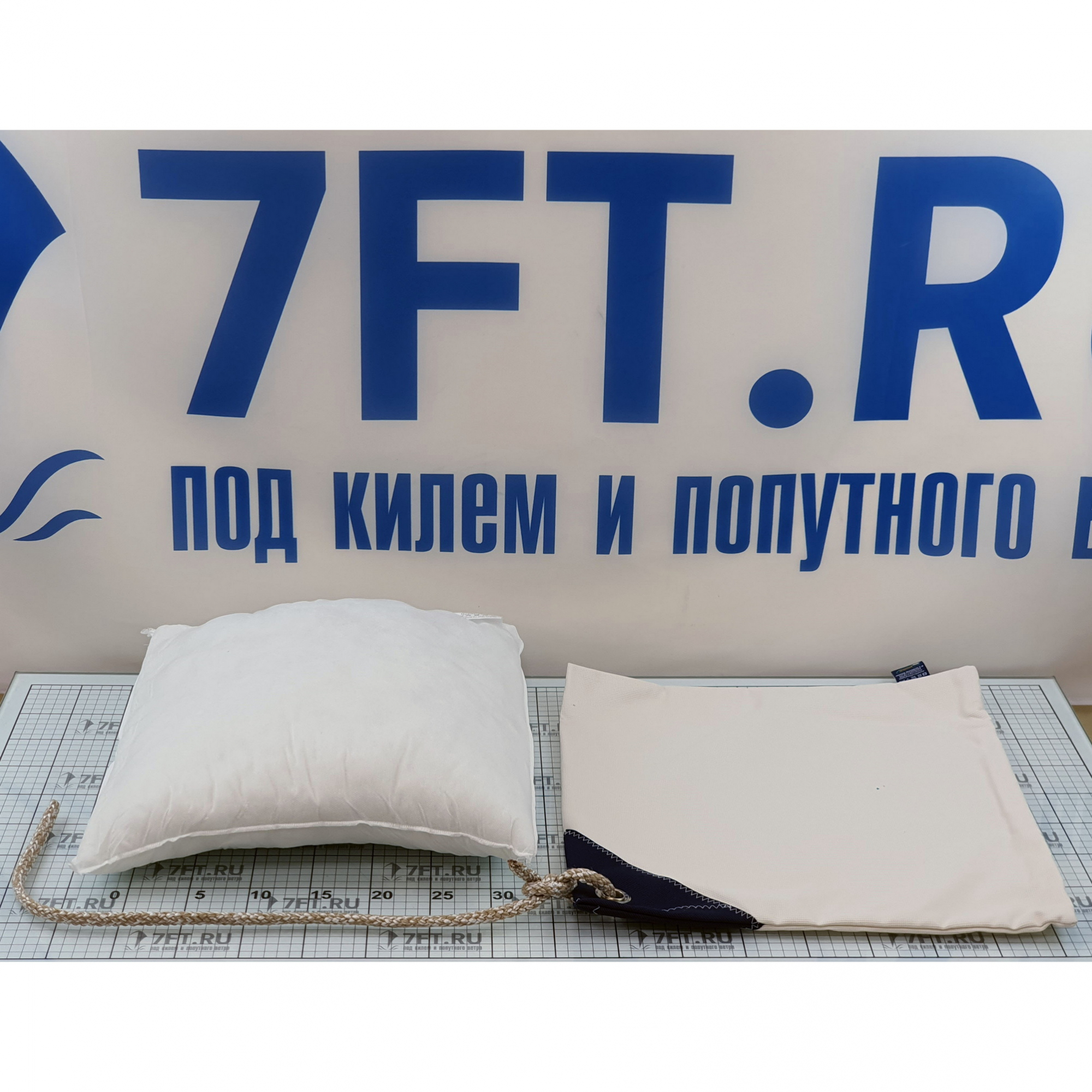 Купить Водонепроницаемые подушки Marine Business 46511 400x400мм 2шт из серо-бежевого полипропилена 7ft.ru в интернет магазине Семь Футов