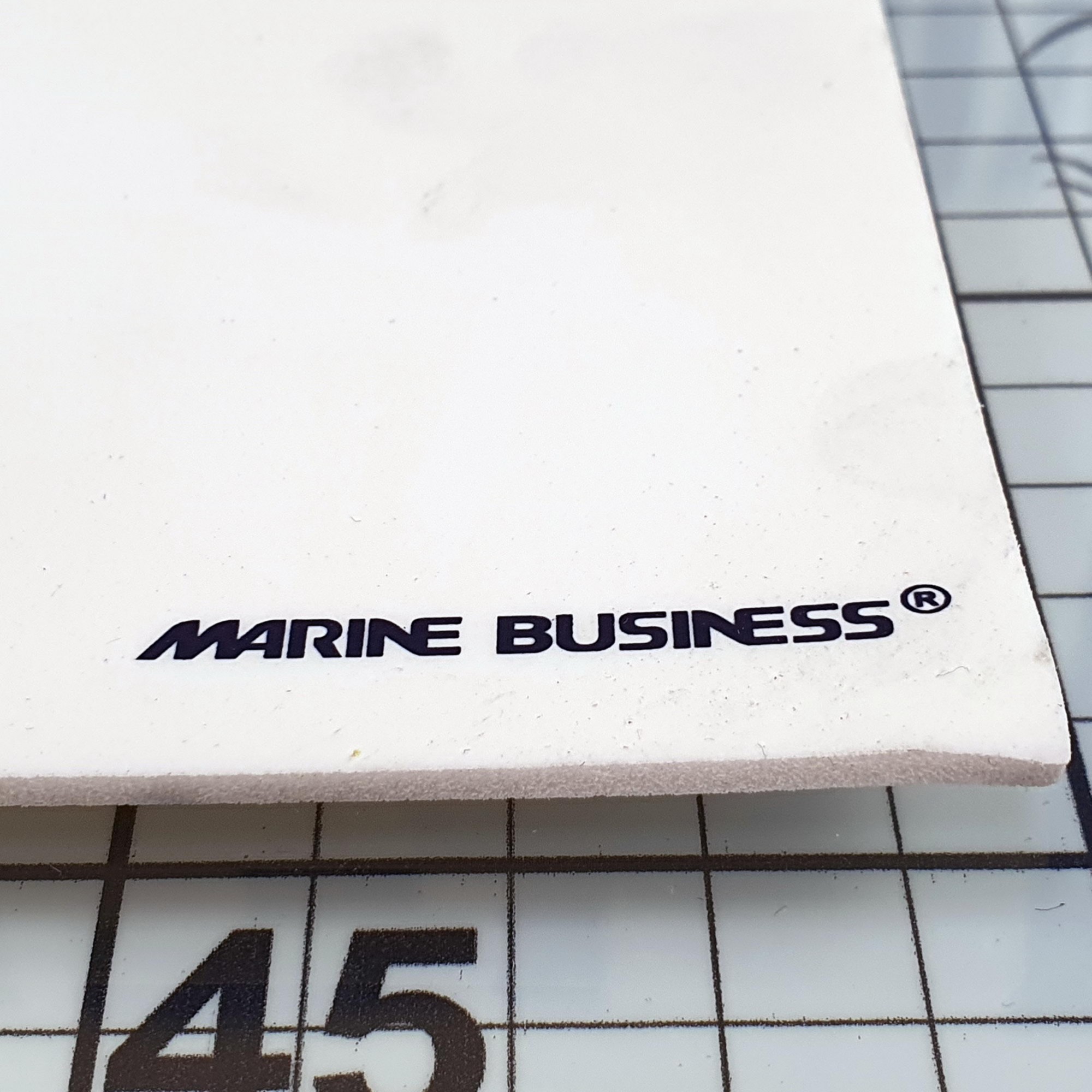 Купить Набор сервировочных салфеток Marine Business Regata 12201 450x300мм 6шт из белого ПВХ 7ft.ru в интернет магазине Семь Футов
