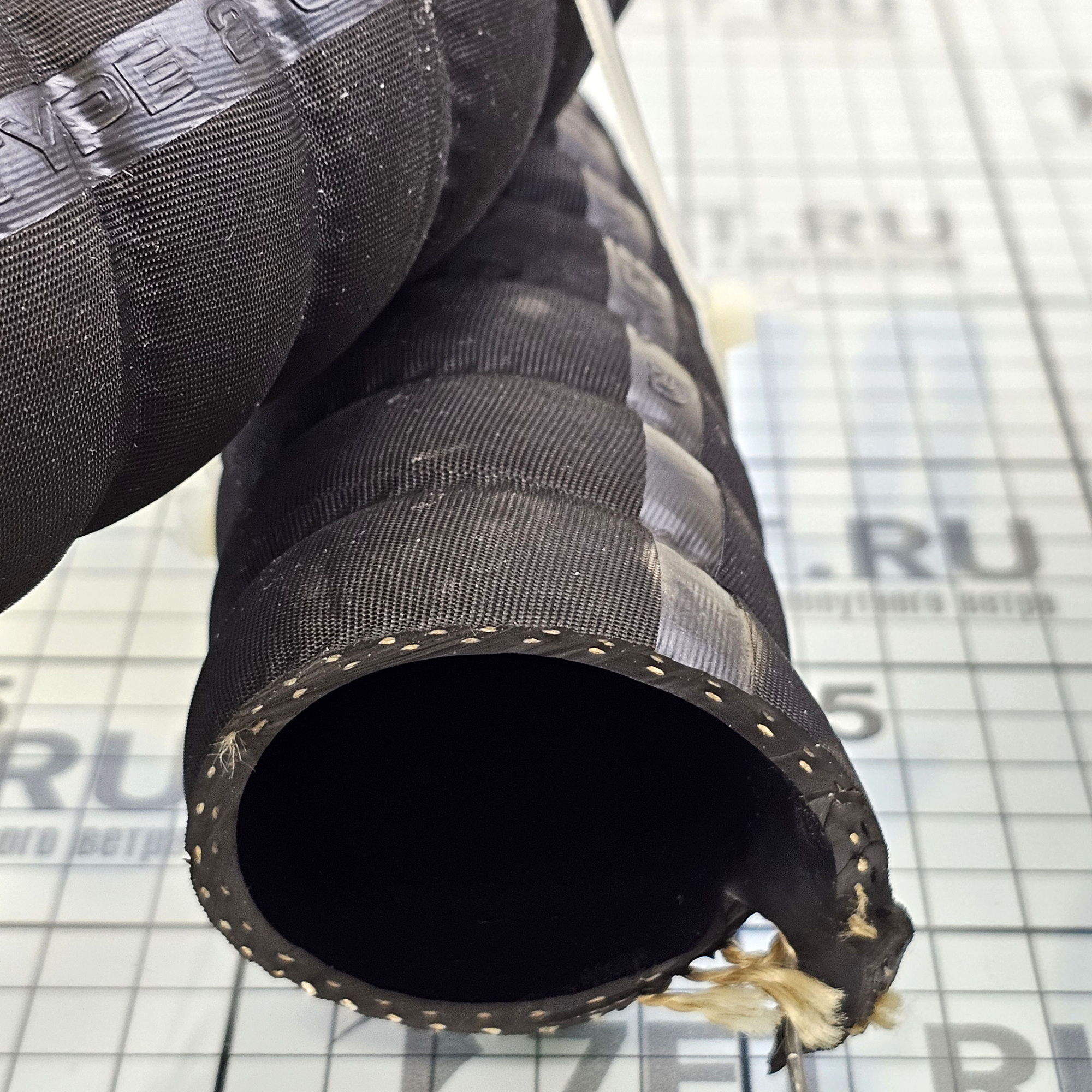 Купить Выхлопной шланг Hoses Technology Scamo/SP/CAJ Ø45мм 3/9бар из армированной резины 7ft.ru в интернет магазине Семь Футов