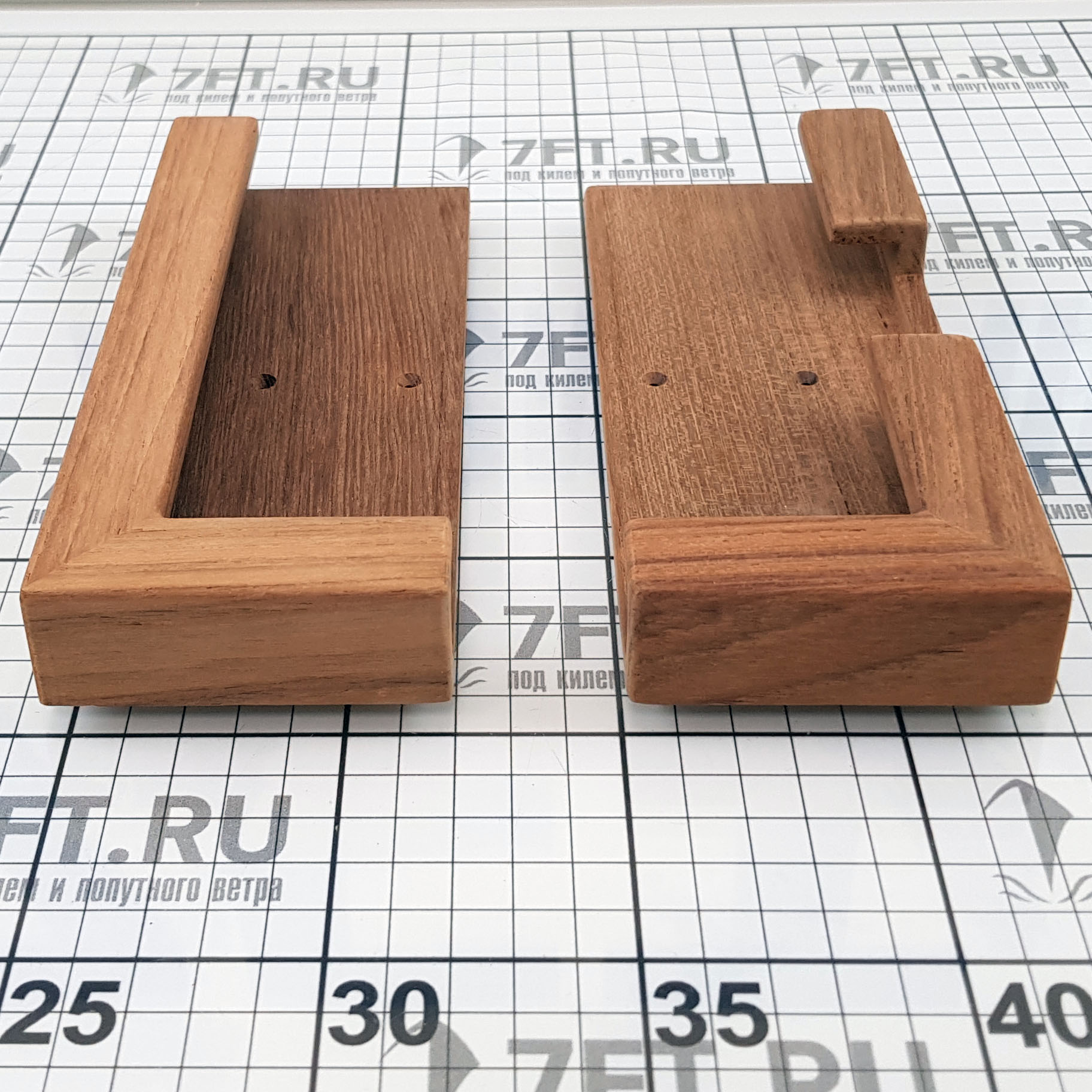 Купить Держатель для планшета/ноутбука ARC Marine 5856 универсальный из тикового дерева без пропитки 7ft.ru в интернет магазине Семь Футов