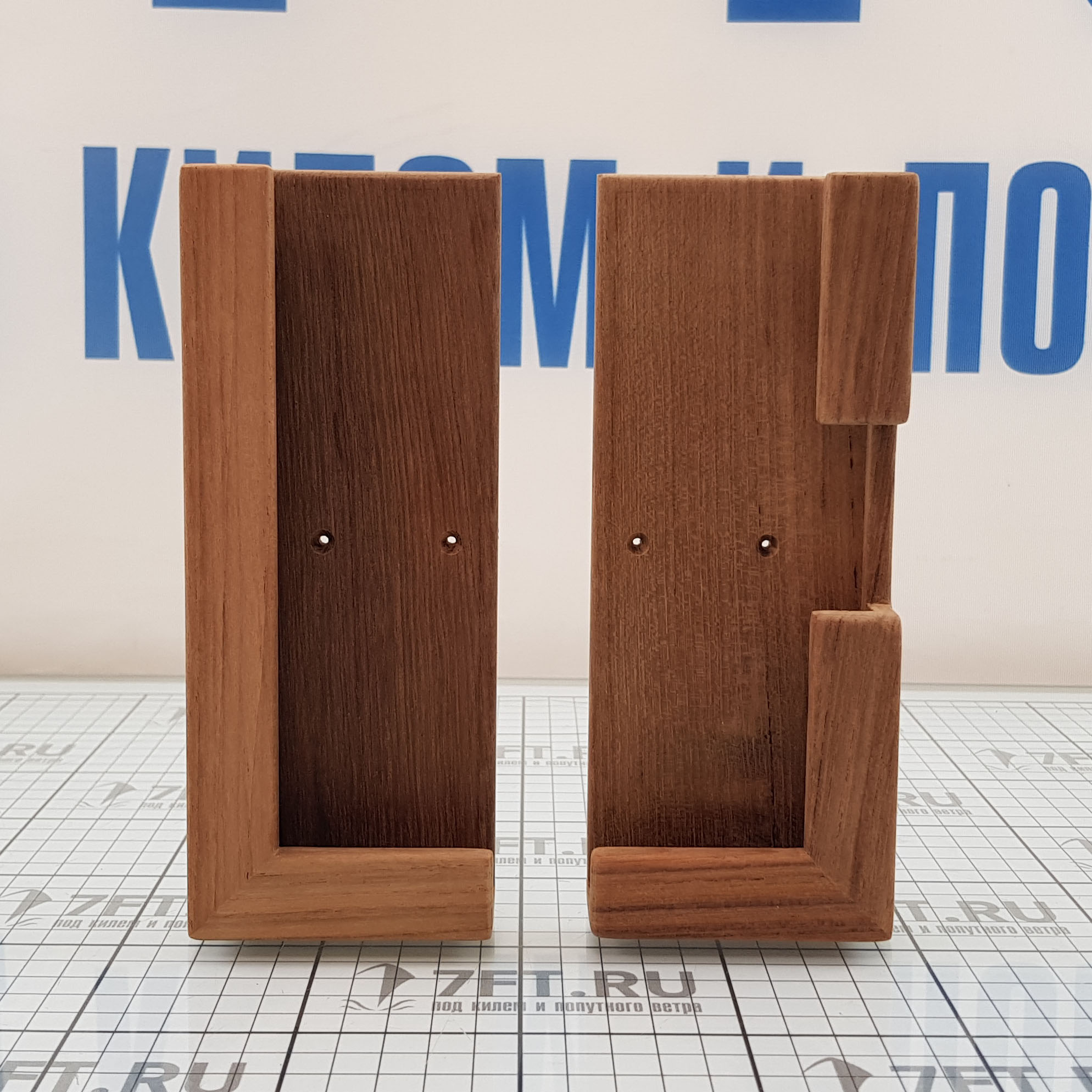 Купить Держатель для планшета/ноутбука ARC Marine 5856 универсальный из тикового дерева без пропитки 7ft.ru в интернет магазине Семь Футов