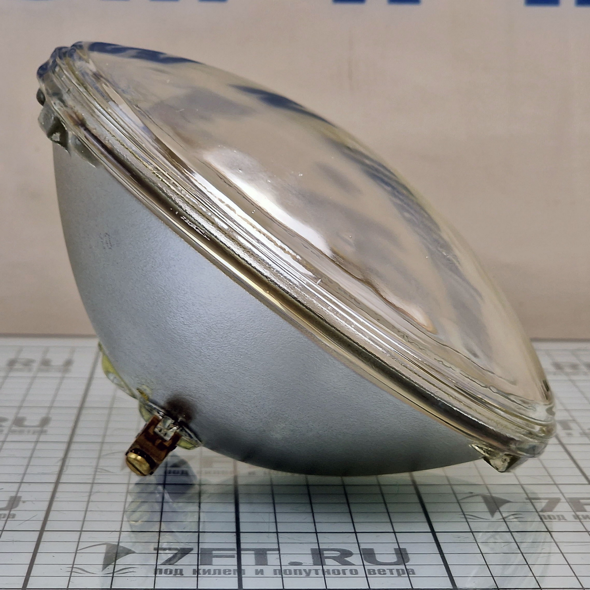 Купить Лампа для прожектора Perko 043300312V 12В 100Вт 250000кд 175мм 7ft.ru в интернет магазине Семь Футов