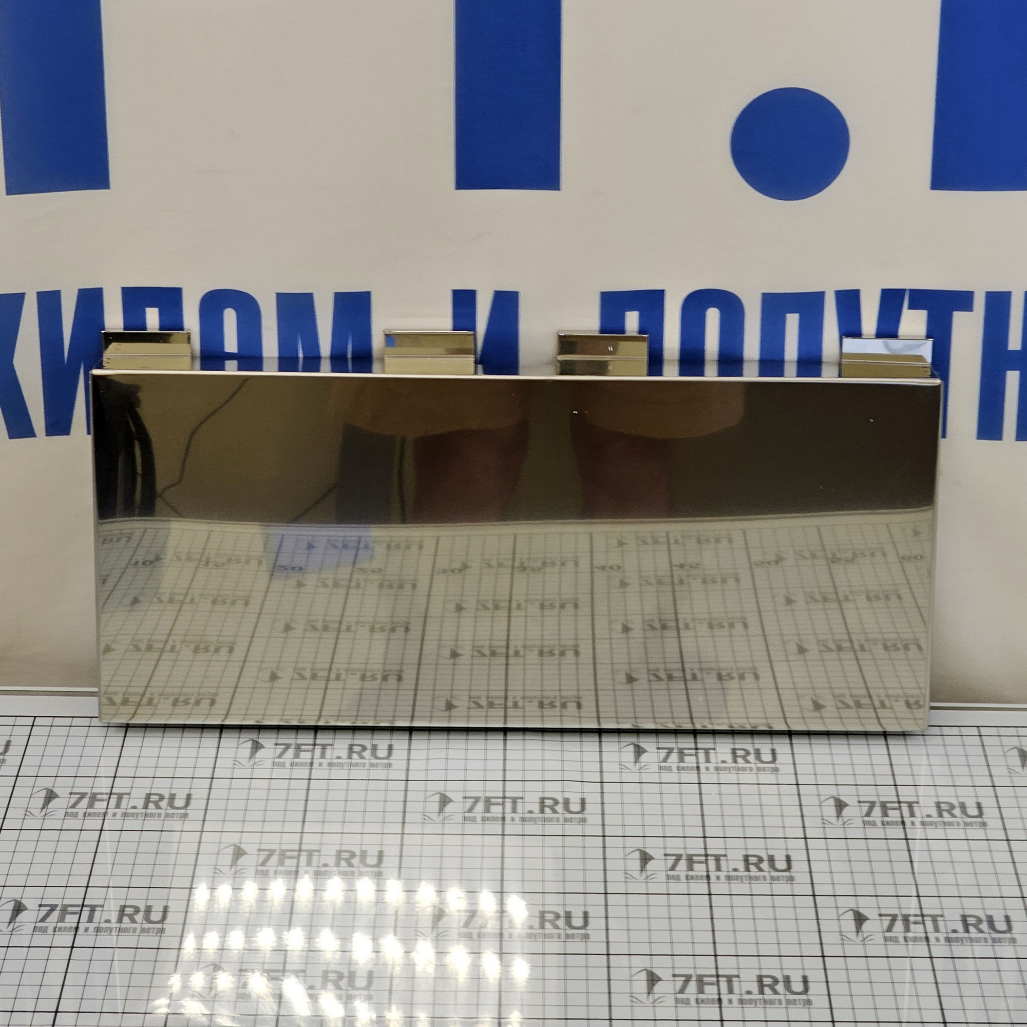 Купить Сервировочная полка Magma BBQ Gourme A10-902 44х19см со съемной разделочной доской для гриля 7ft.ru в интернет магазине Семь Футов