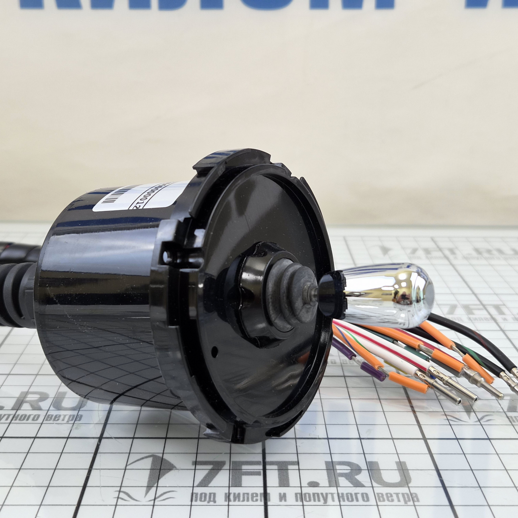 Купить Пульт управления электромеханическими транцевыми плитами UFLEX (Ultraflex) 41849Z EASYJOY J/CH Ø92,5мм вырез Ø70мм кабель 0,5м цвет ободка хром 7ft.ru в интернет магазине Семь Футов