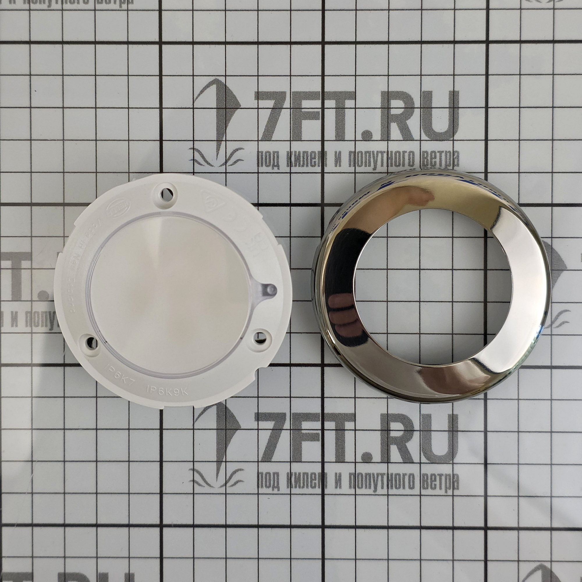 Купить Светильник светодиодный Hella Marine EuroLED 75 2JA 958 109-021 12В 3Вт 2700K IP67 корпус из нержавеющей стали AISI316 7ft.ru в интернет магазине Семь Футов