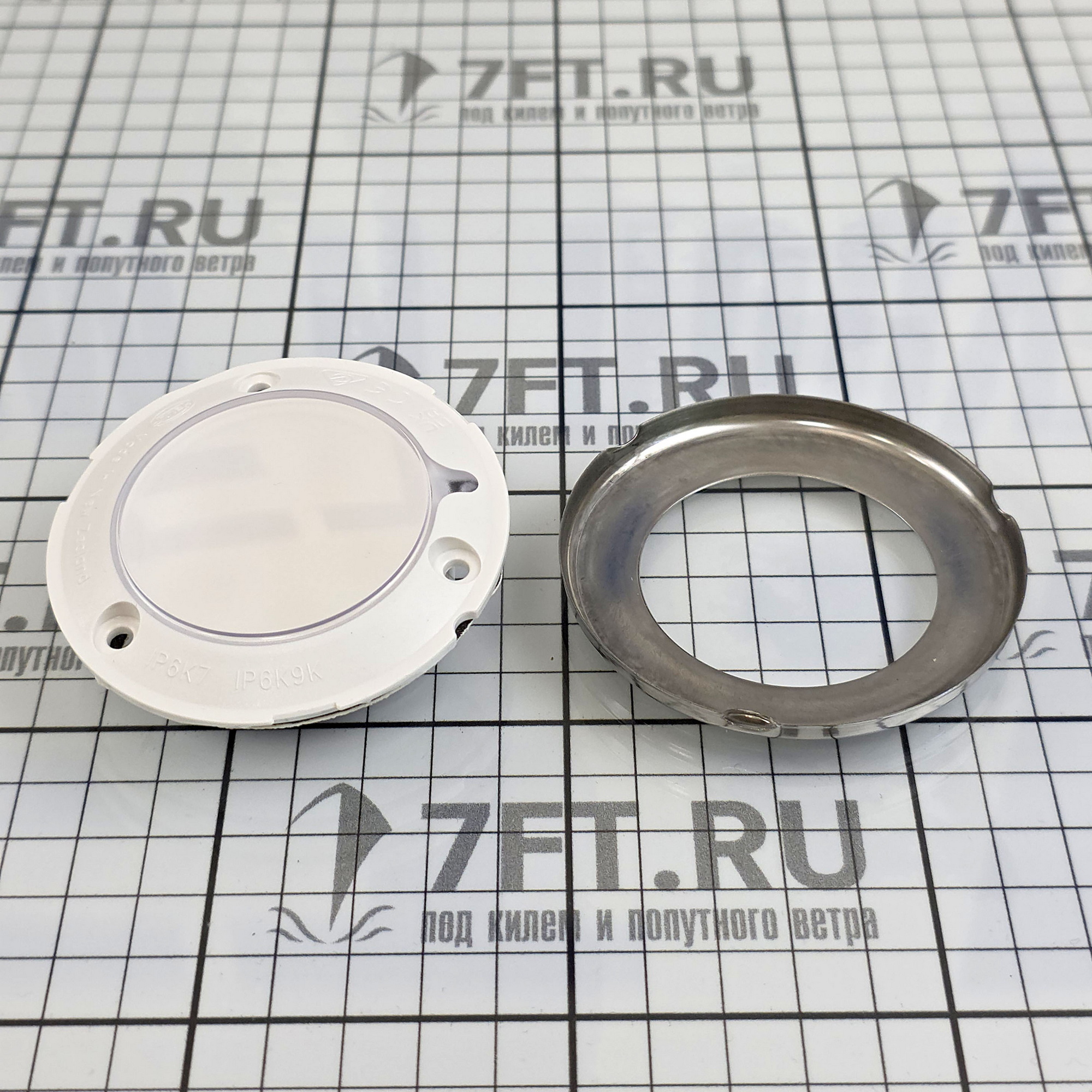 Купить Светильник светодиодный Hella Marine EuroLED 75 2JA 958 109-021 12В 3Вт 2700K IP67 корпус из нержавеющей стали AISI316 7ft.ru в интернет магазине Семь Футов