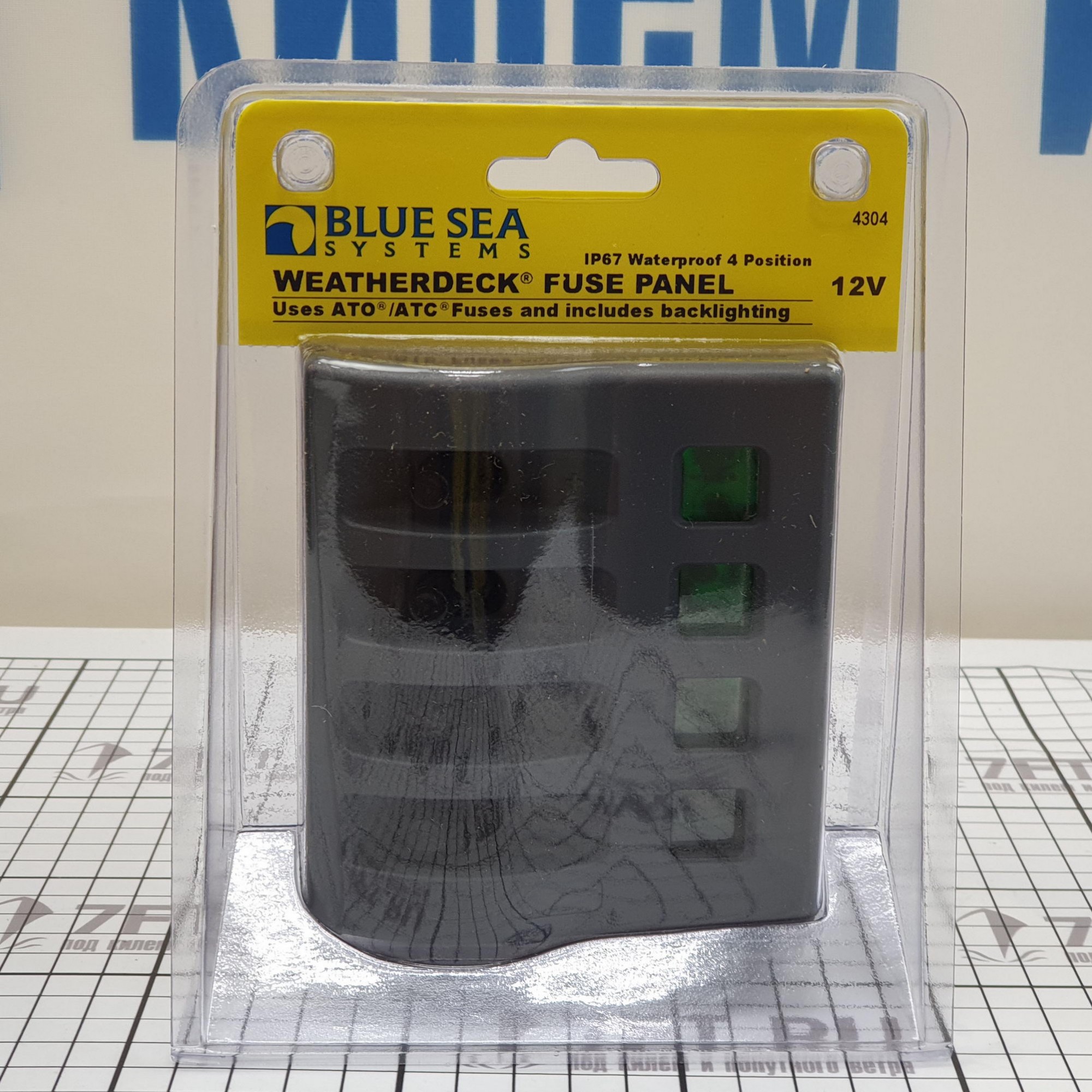 Купить Панель выключателей 4 позиционная Blue Sea WeatherDeck 4304 12В 15/60А IP67 4 предохранителя 99x109мм серая 7ft.ru в интернет магазине Семь Футов