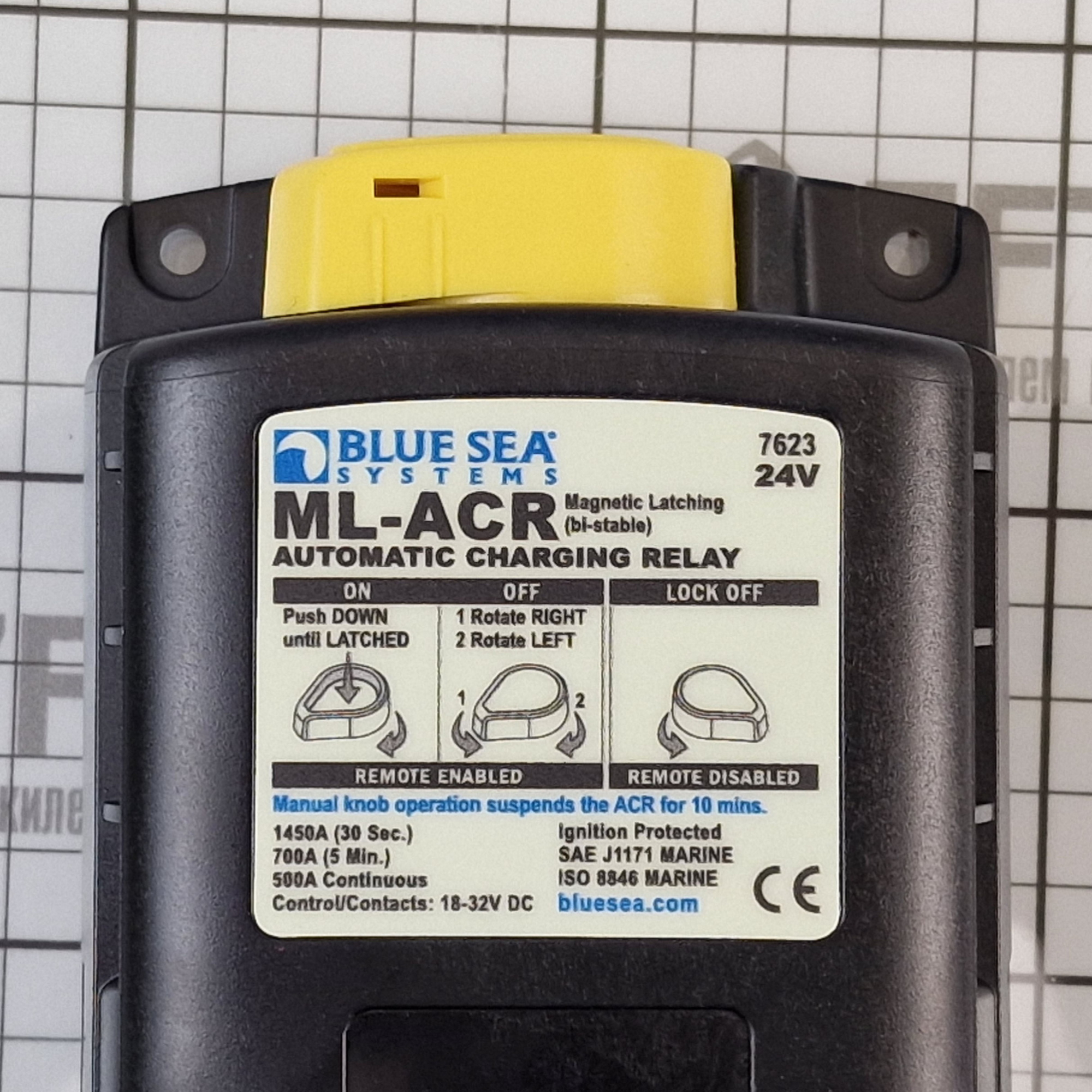 Купить Автоматическое зарядное реле Blue Sea ML-ACR 7623 24В 500А с ручным переключателем 7ft.ru в интернет магазине Семь Футов