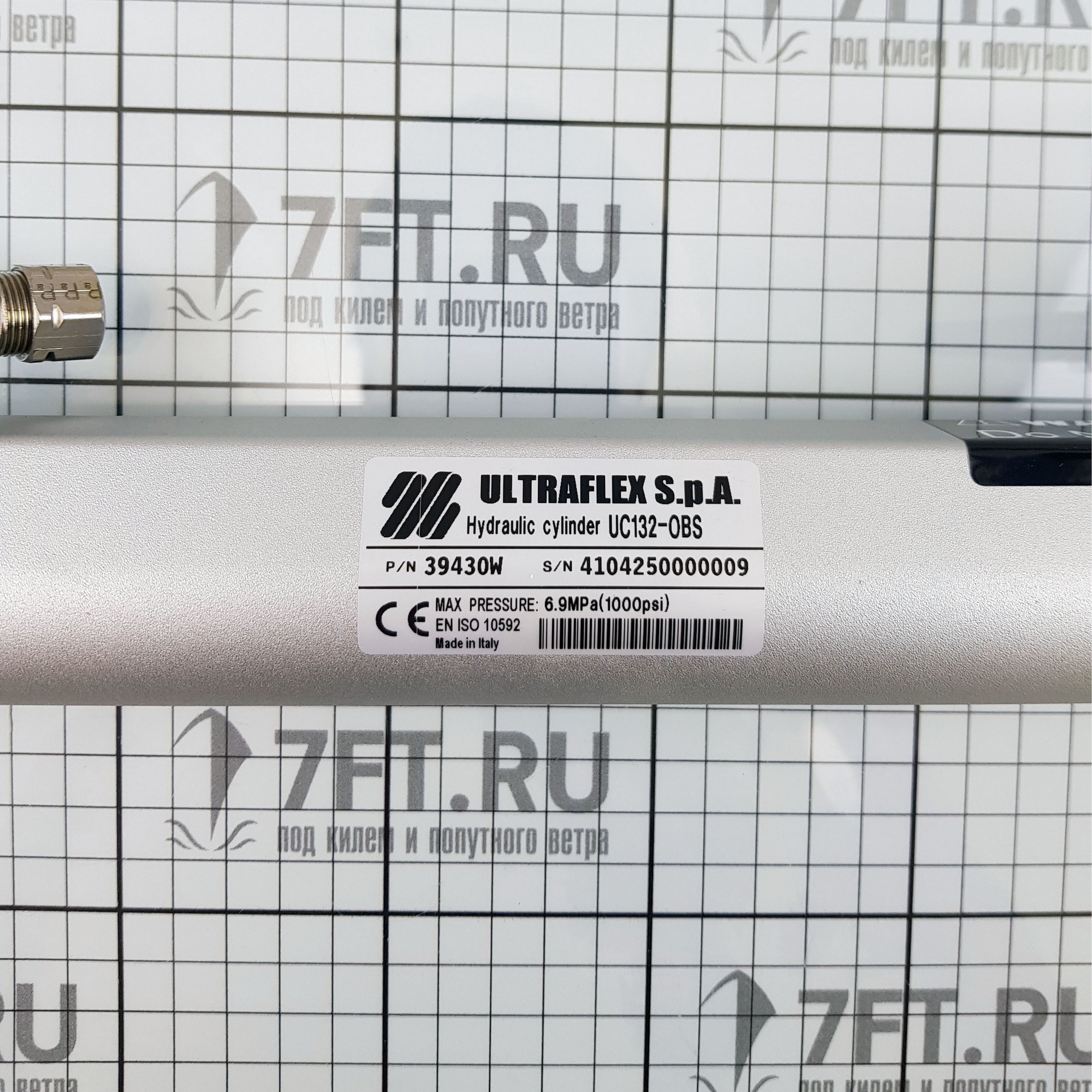 Купить Гидравлический цилиндр небалансирный Ultraflex UC132-OBS 39430W 132см³ 464кг Ø32мм боковое крепление 7ft.ru в интернет магазине Семь Футов