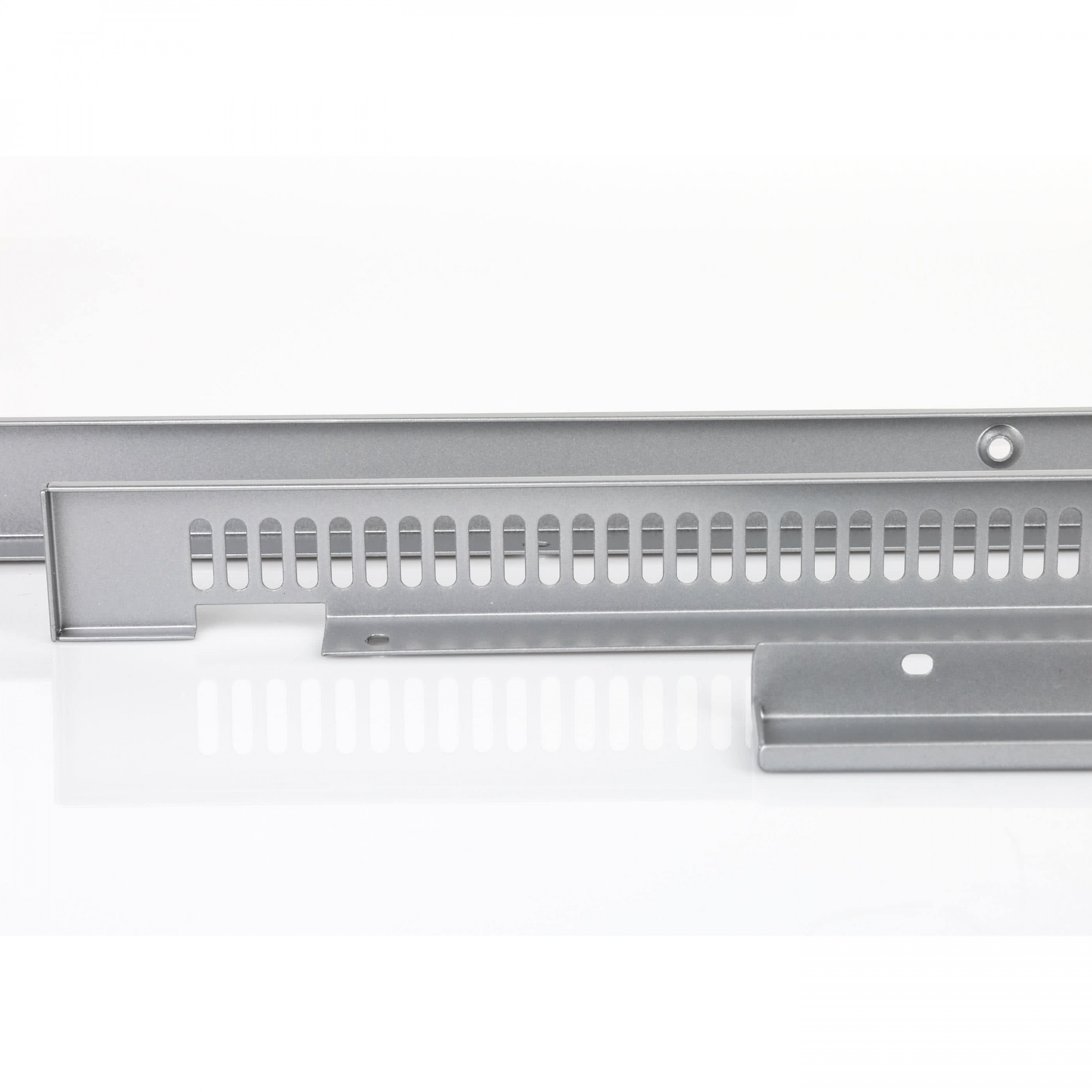 Купить Монтажная рамка трёхсторонняя серая Isotherm Elegance IS-SGB00145AA 65 л 7ft.ru в интернет магазине Семь Футов