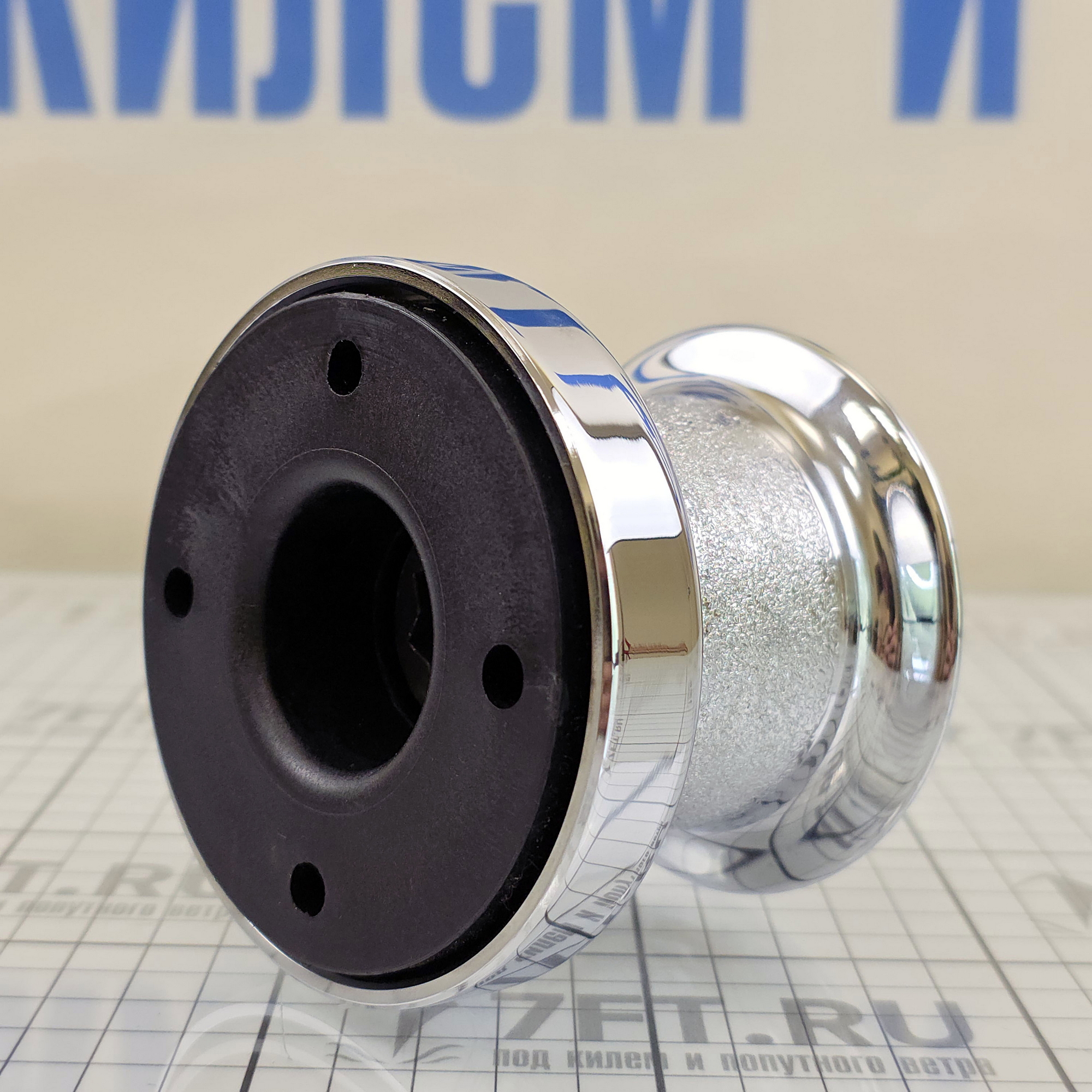 Купить Лебедка Lewmar Evo Sport 19006100 83x94мм 341кг размер 6 из хромированной бронзы 7ft.ru в интернет магазине Семь Футов