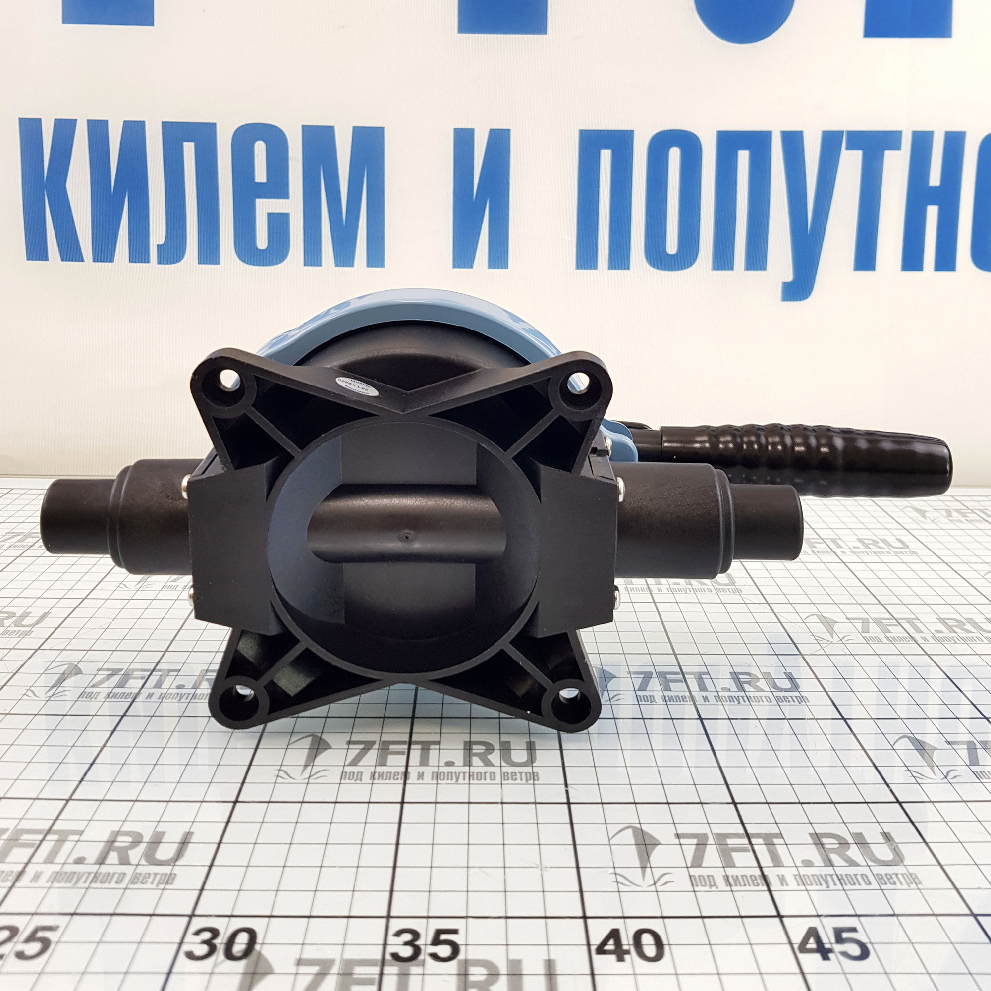 Купить Помпа трюмная ручная Whale Gusher Urchin BP9005B 47л/мин под шланг Ø25/38мм устанавливается на переборку 7ft.ru в интернет магазине Семь Футов