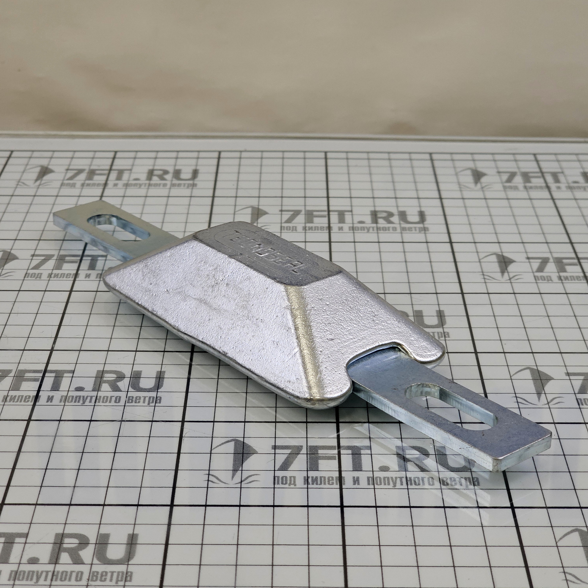 Купить Цинковый прямоугольный анод Tecnoseal 00387/1 127x62х28мм скандинавского типа с креплением 250x25x5мм 7ft.ru в интернет магазине Семь Футов