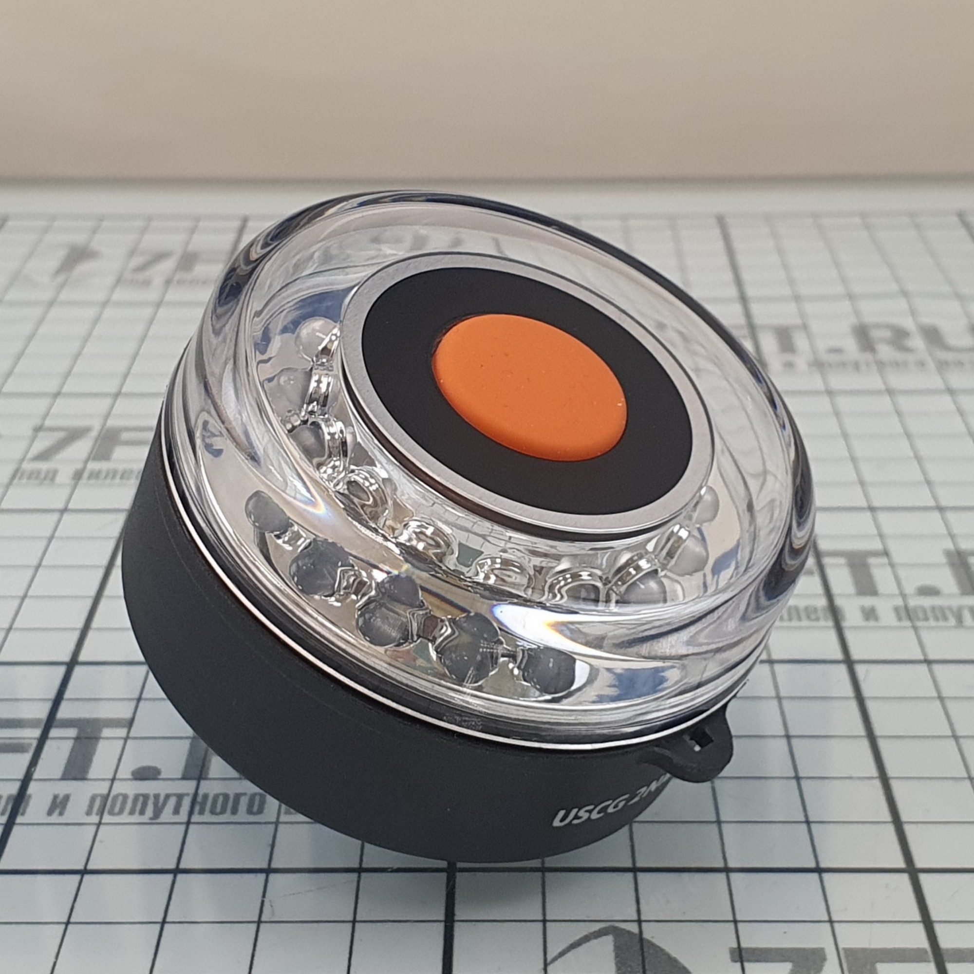 Купить Комбинированный навигационный огонь белый Navisafe Navilight 360° 2NM/040 7090017580360 беспроводной с основанием Navimount 2 мили 90 x 68 мм 7ft.ru в интернет магазине Семь Футов