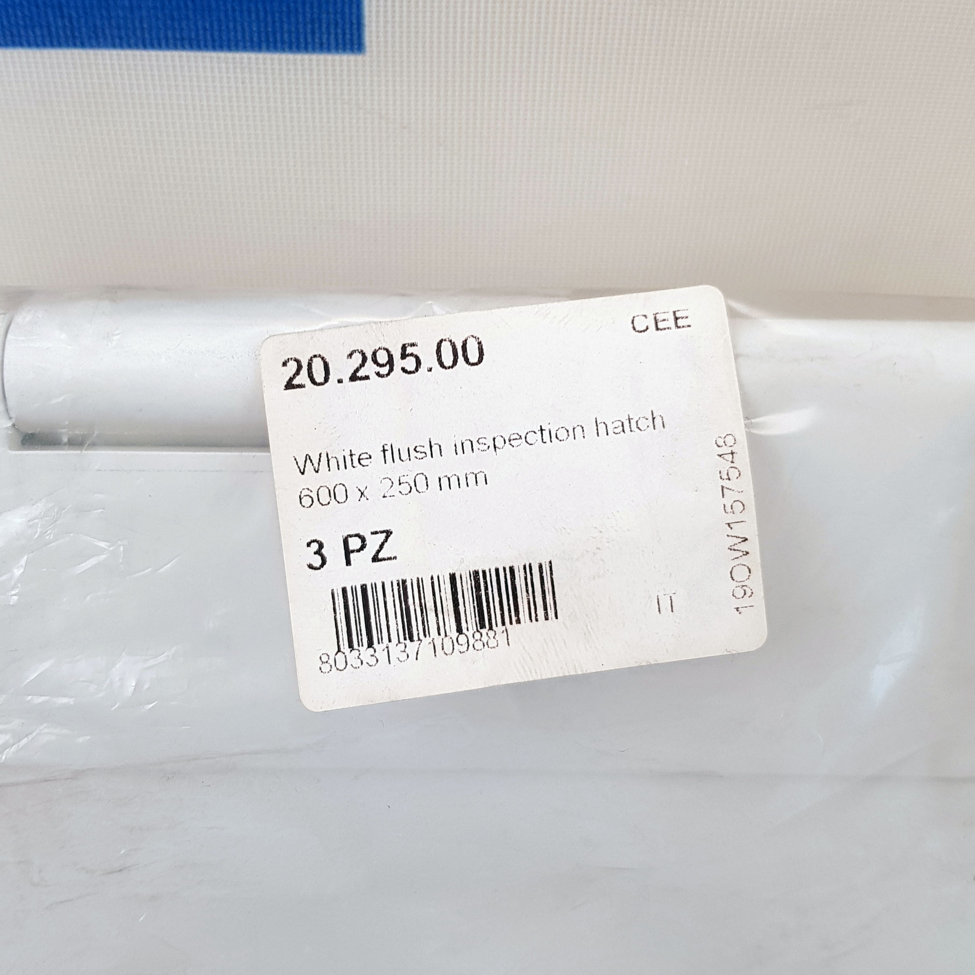 Купить Люк инспекционный водонепроницаемый Flush CE 180° 600x250мм белый, Osculati 20.295.00 7ft.ru в интернет магазине Семь Футов