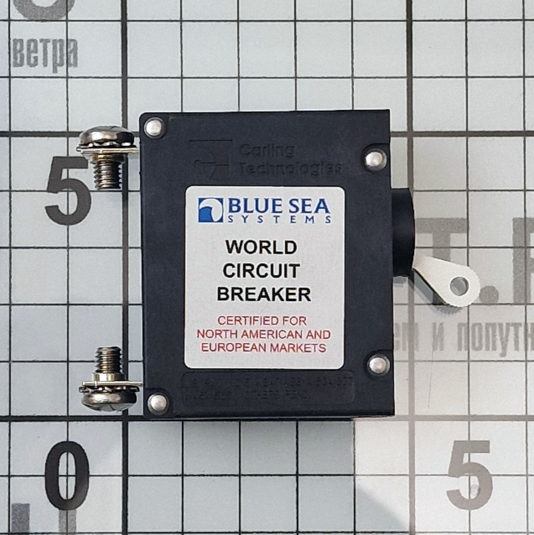 Купить Автоматический выключатель однополюсный Blue Sea A-Series 7214 65/240В 20А с белым тумблером 7ft.ru в интернет магазине Семь Футов